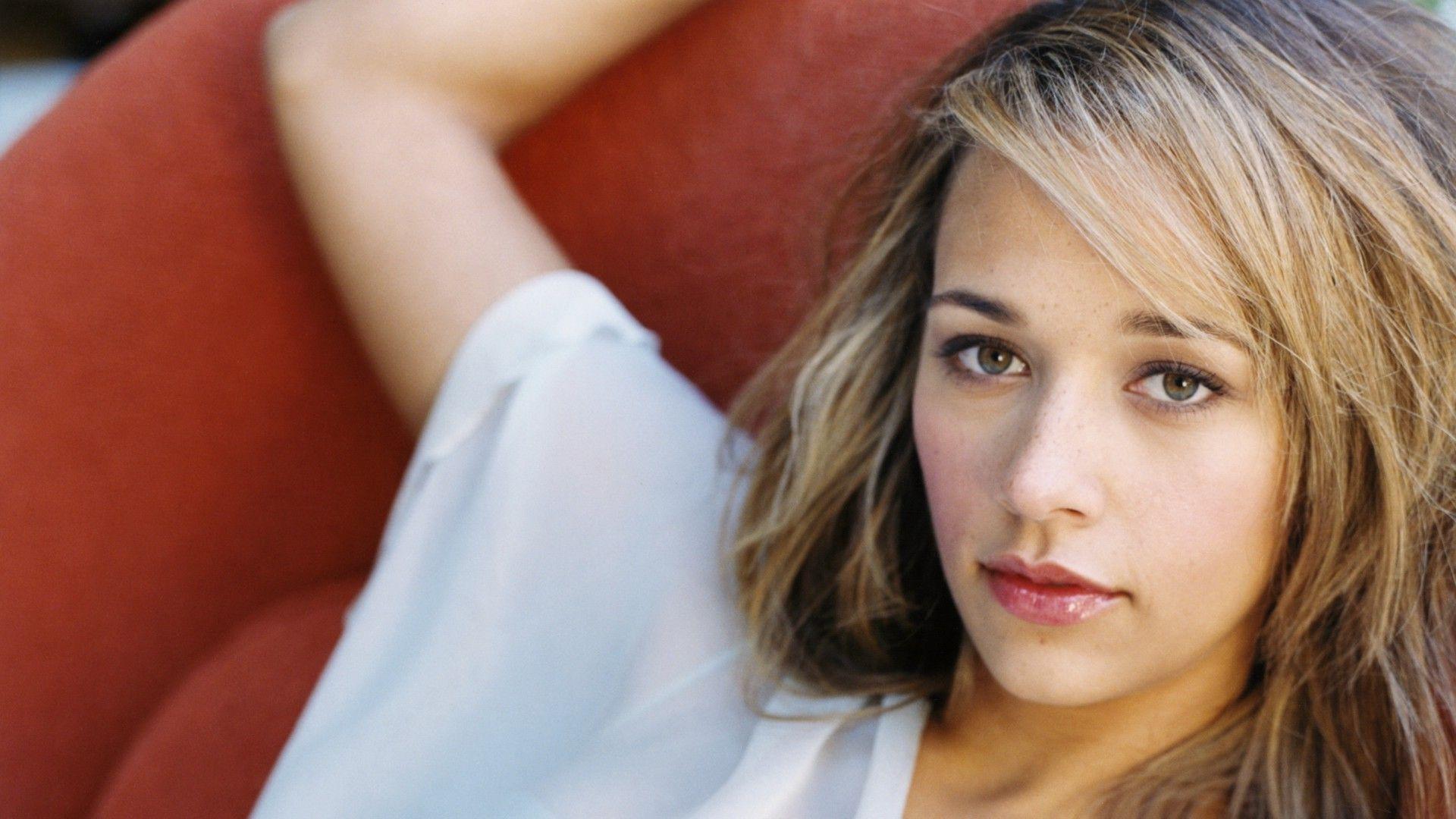 1920x1080 Actress Rashida Jones Wallpaper:1920x1080