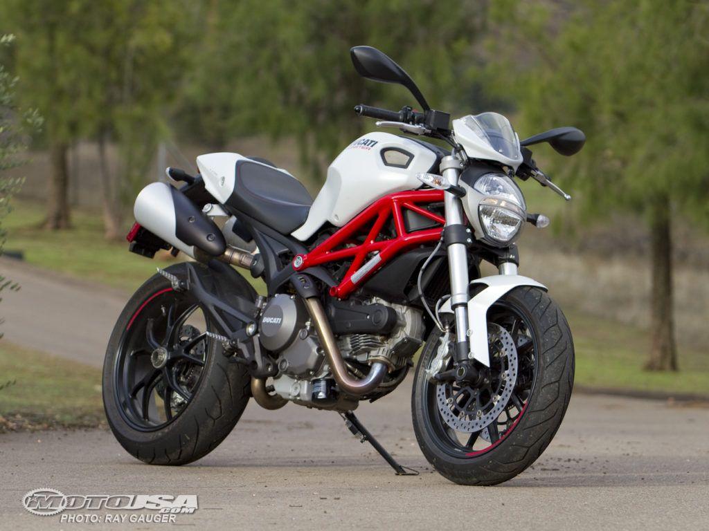 1024x768 Ducati Monster 796 And Video Reviews. All