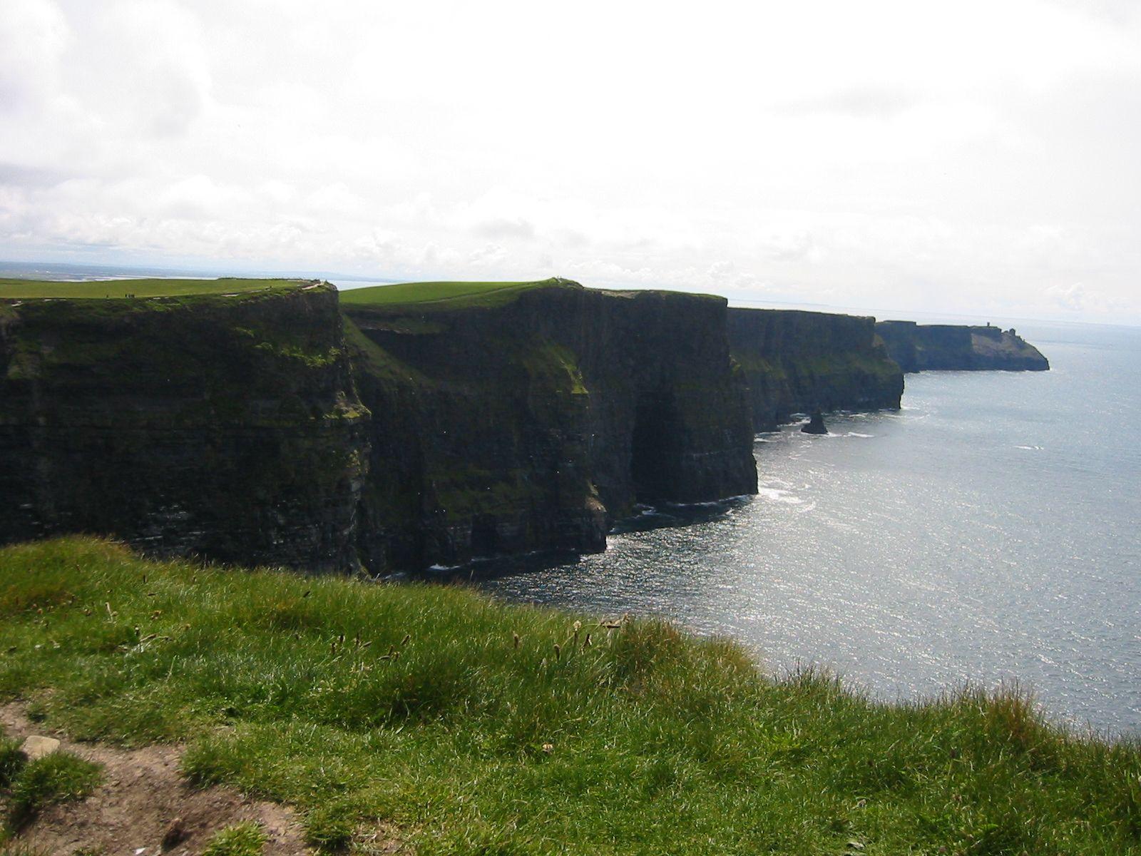 1600x1200 Cliff of Moher