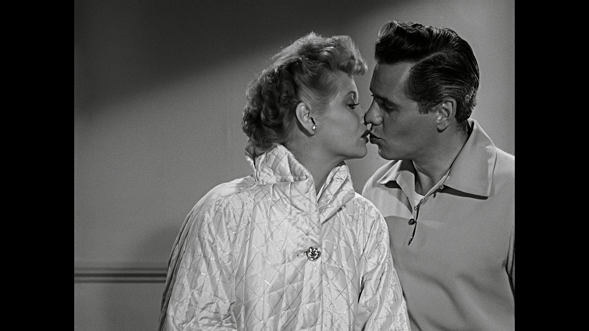 1920x1080 I Love Lucy Christmas Special Sweetens the Pot