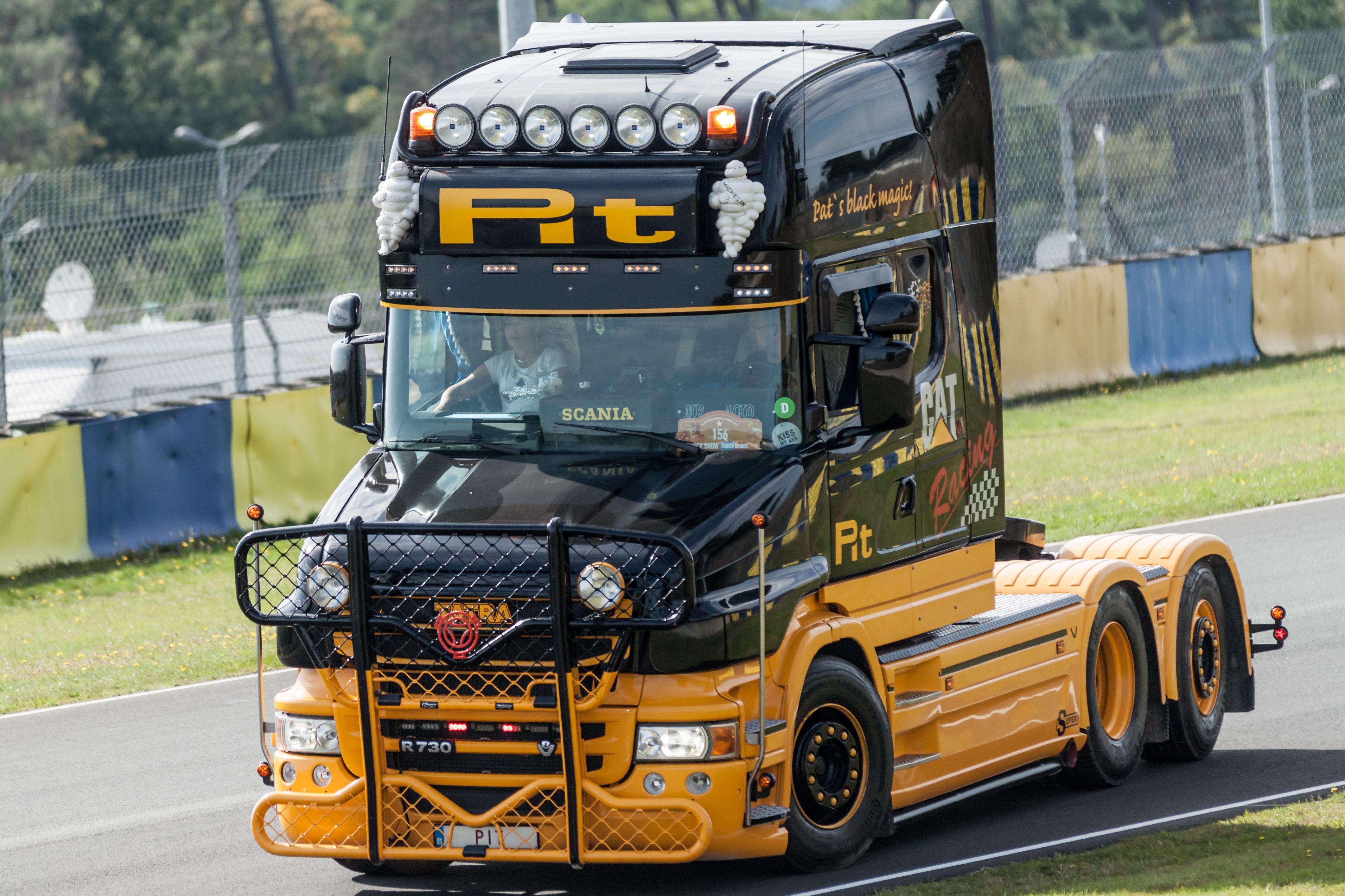 4246x2831 Big Truck Wallpaper