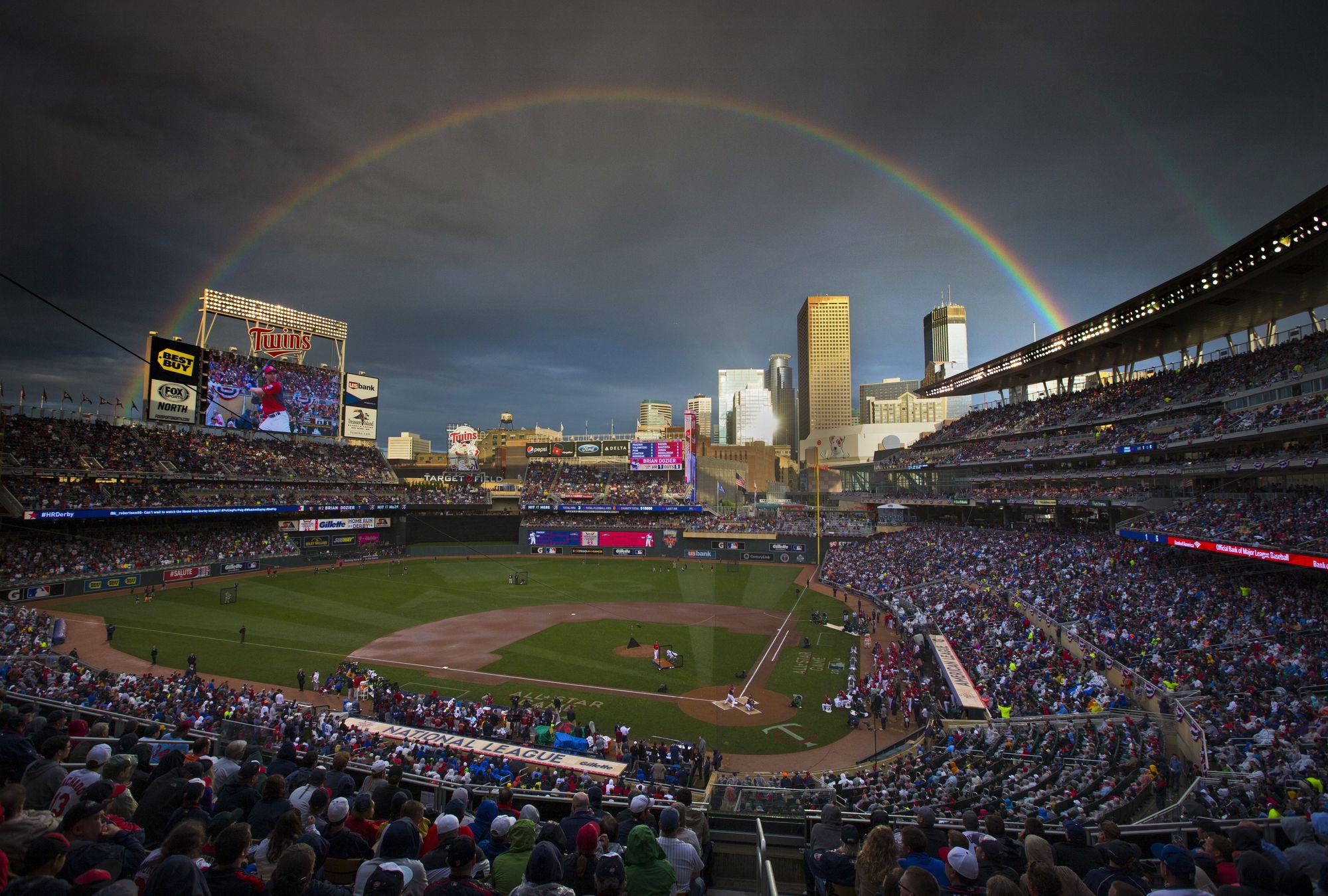 2000x1349 Home Run Derby Wallpaper. Home Wallpaper, Beach Home Wallpaper and Home Alone Christmas Background