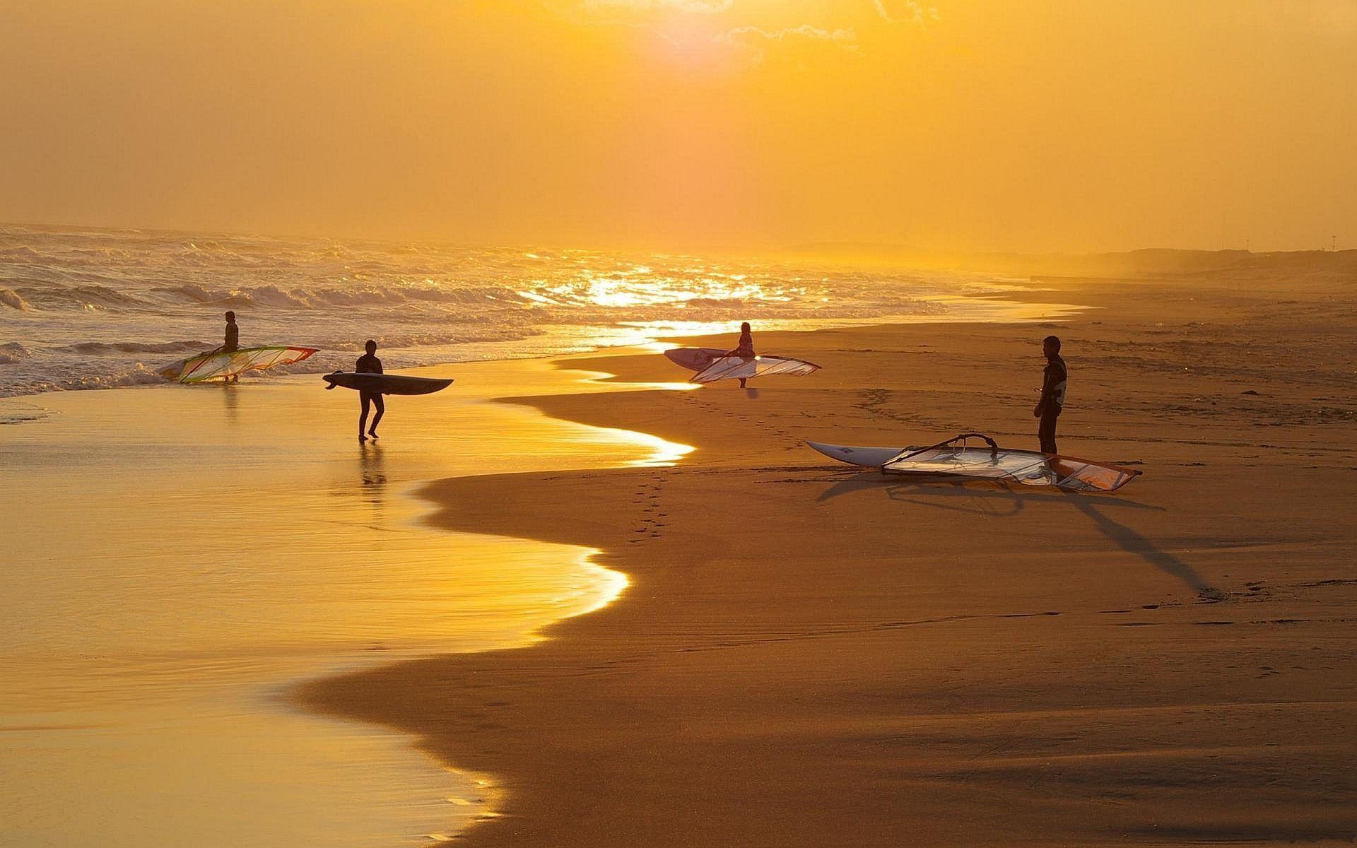 1920x1200 Surf Beach Wallpaper