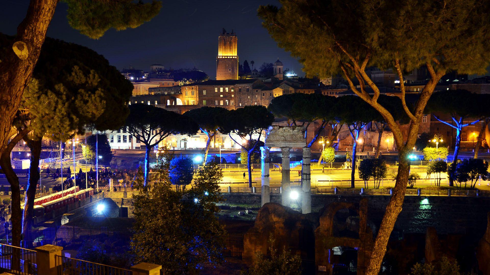 1920x1080 Night park in Rome wallpaper and image, picture, photo