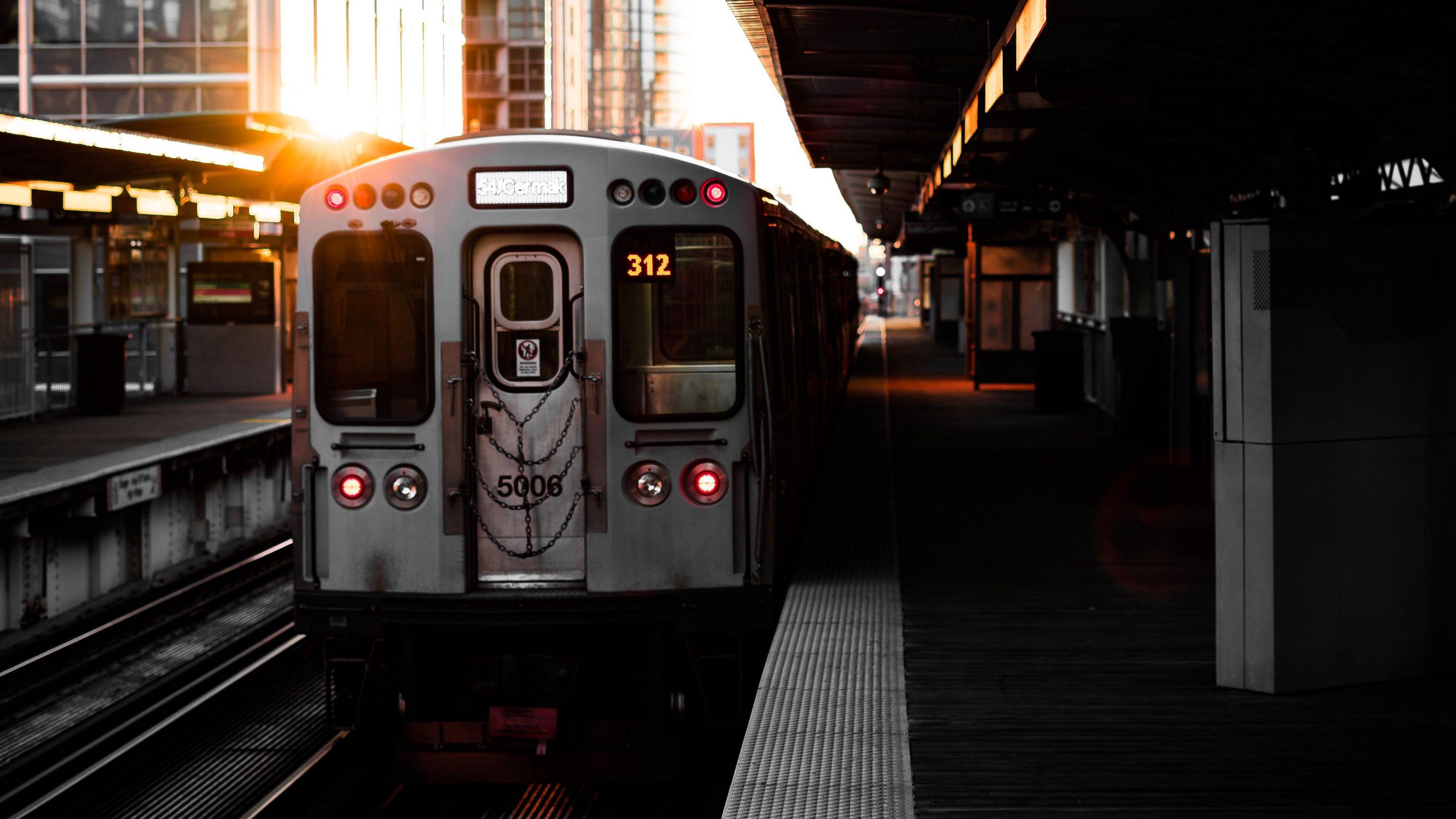 3840x2160 Train Station Wallpaper