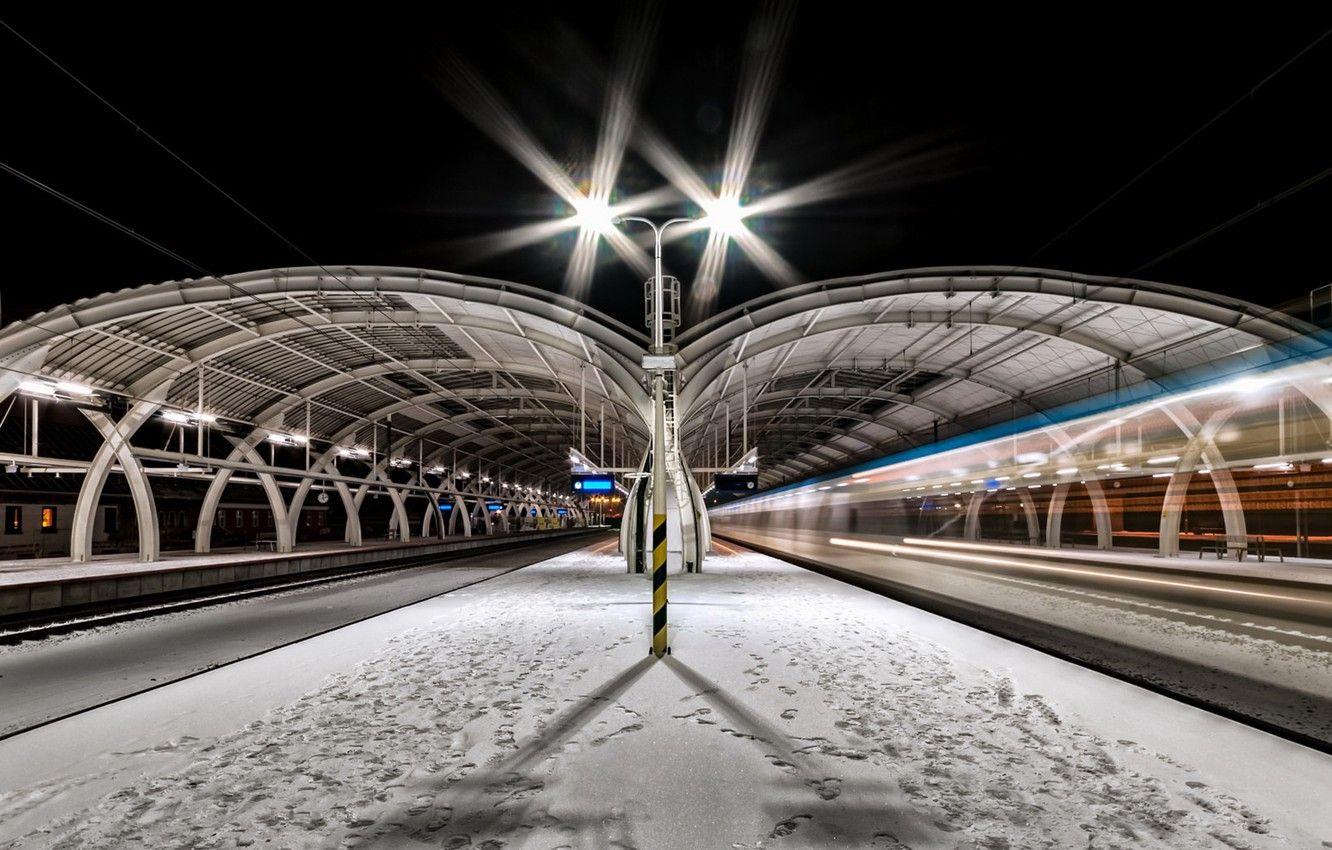 1332x850 Wallpaper night, the city, Railway station, Voronezh image for desktop, section город