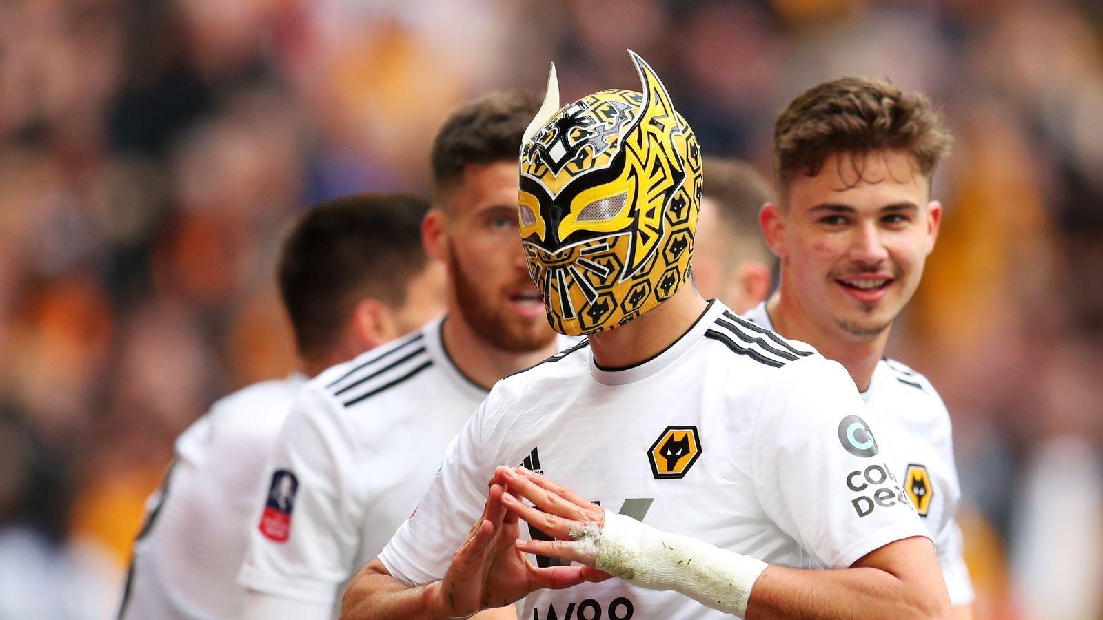1600x900 Wolves invite WWE wrestler Sin Cara to game