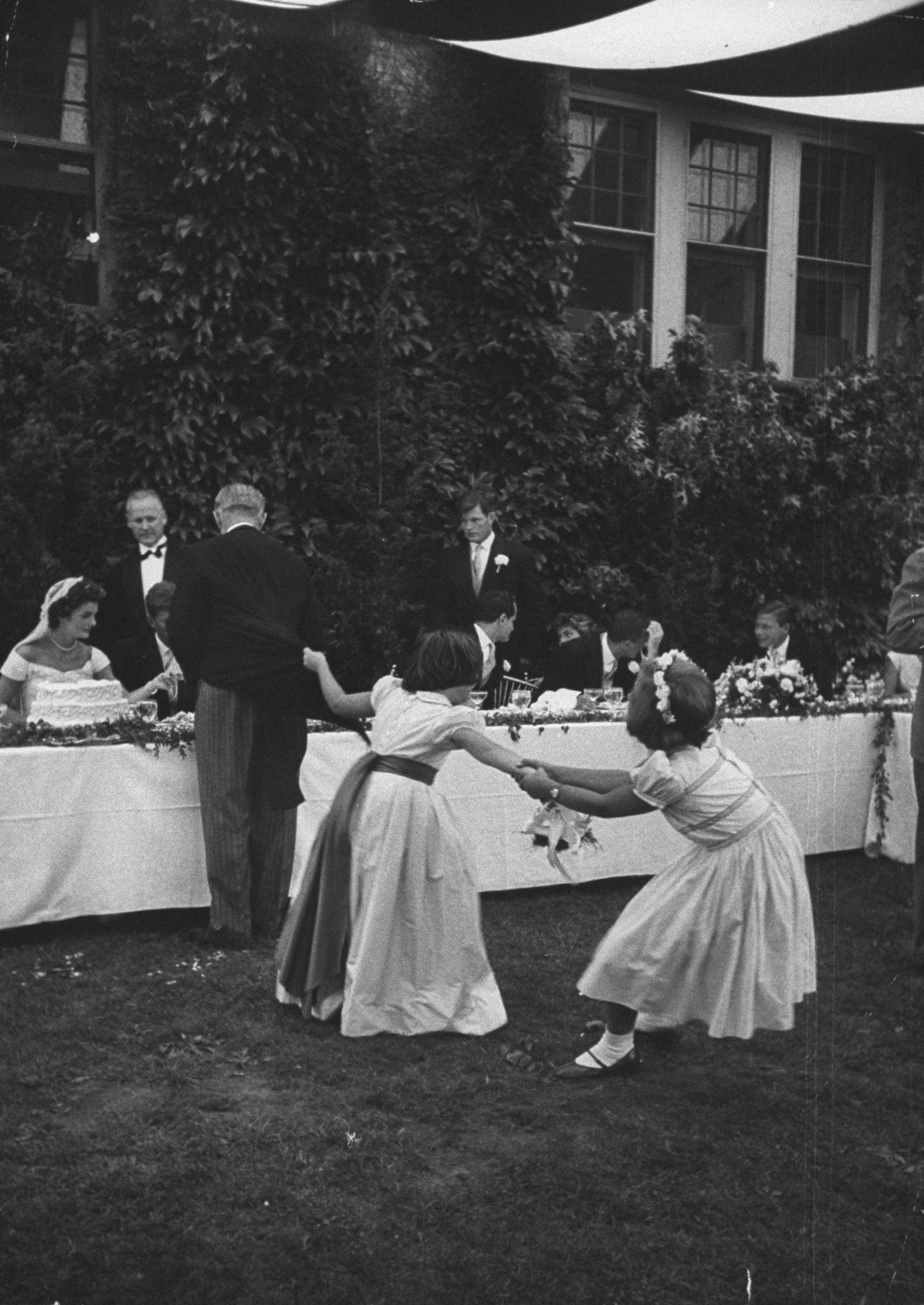 1451x2048 JFK and Jackie had more than 800 guests at their wedding, but even more at their reception. Jackie kennedy wedding, Jackie, Kennedy photo