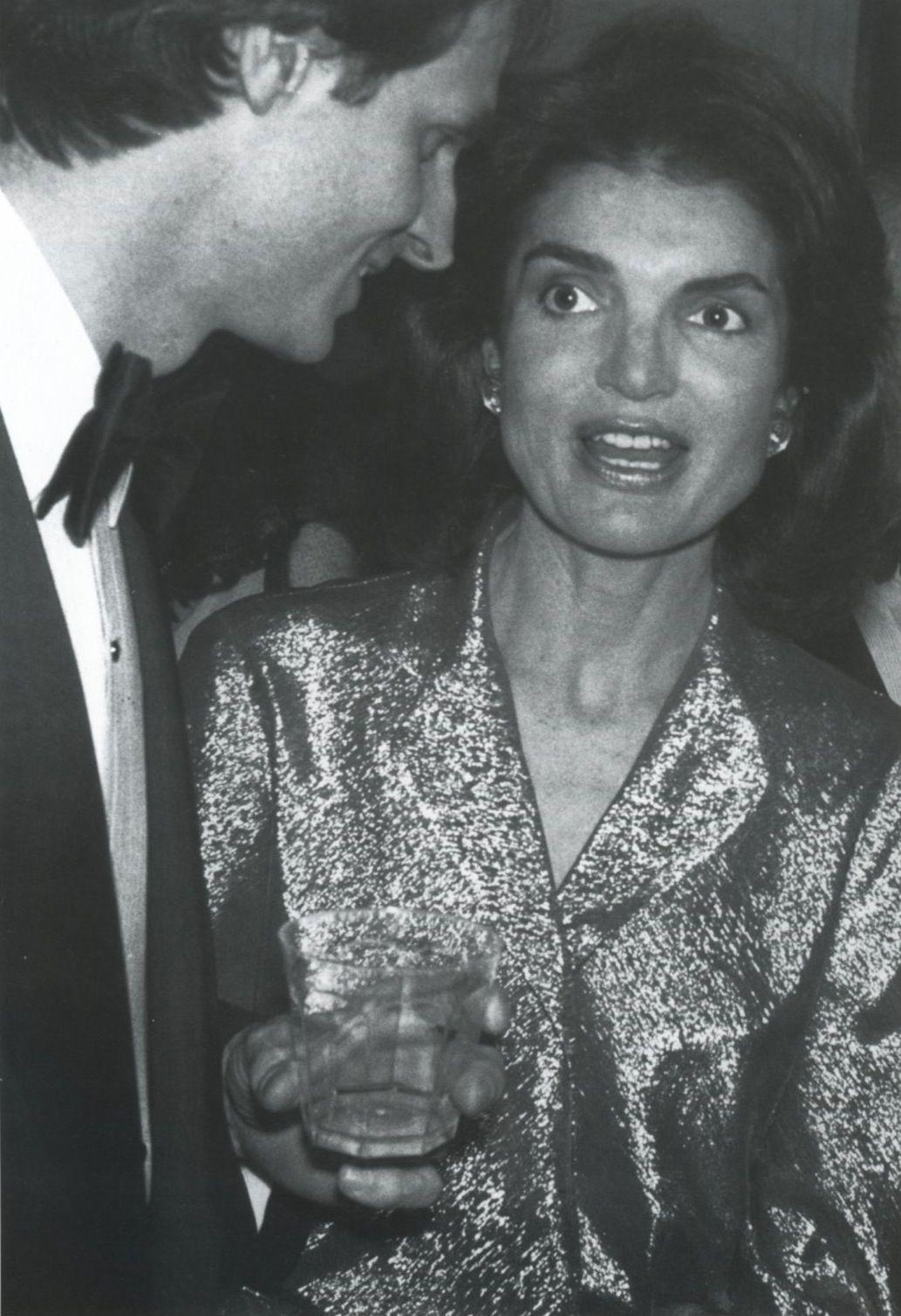 1033x1509 harvard and jackie onassis (world's greatest listener) in vanity fair's article on an intellectual bromance