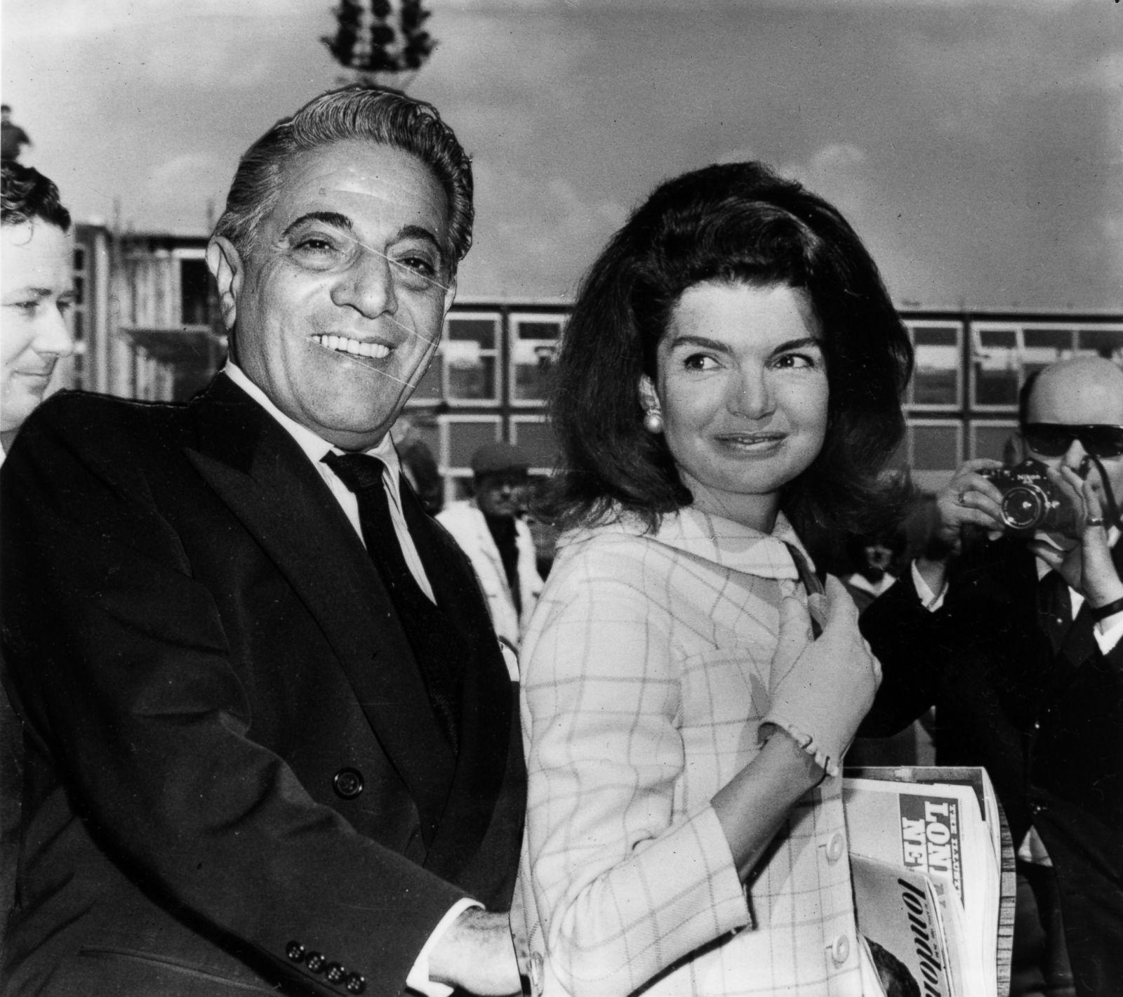 1600x1420 Jacqueline Kennedy Onassis Still America's Most Elegant First Lady Photo