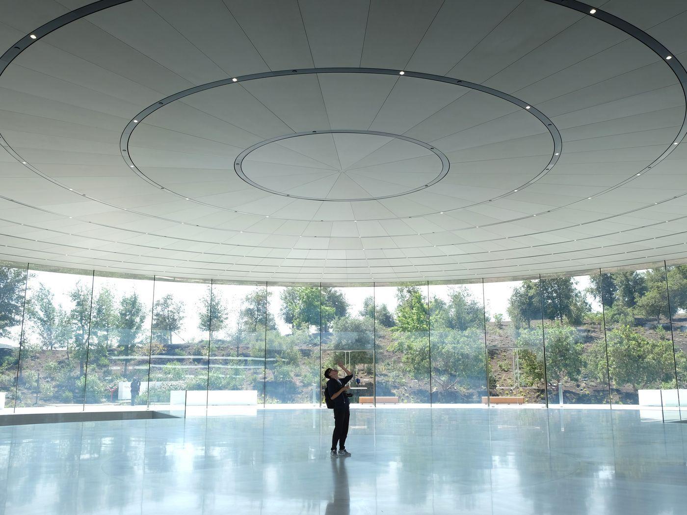 1400x1050 Apple Park: The one that got away