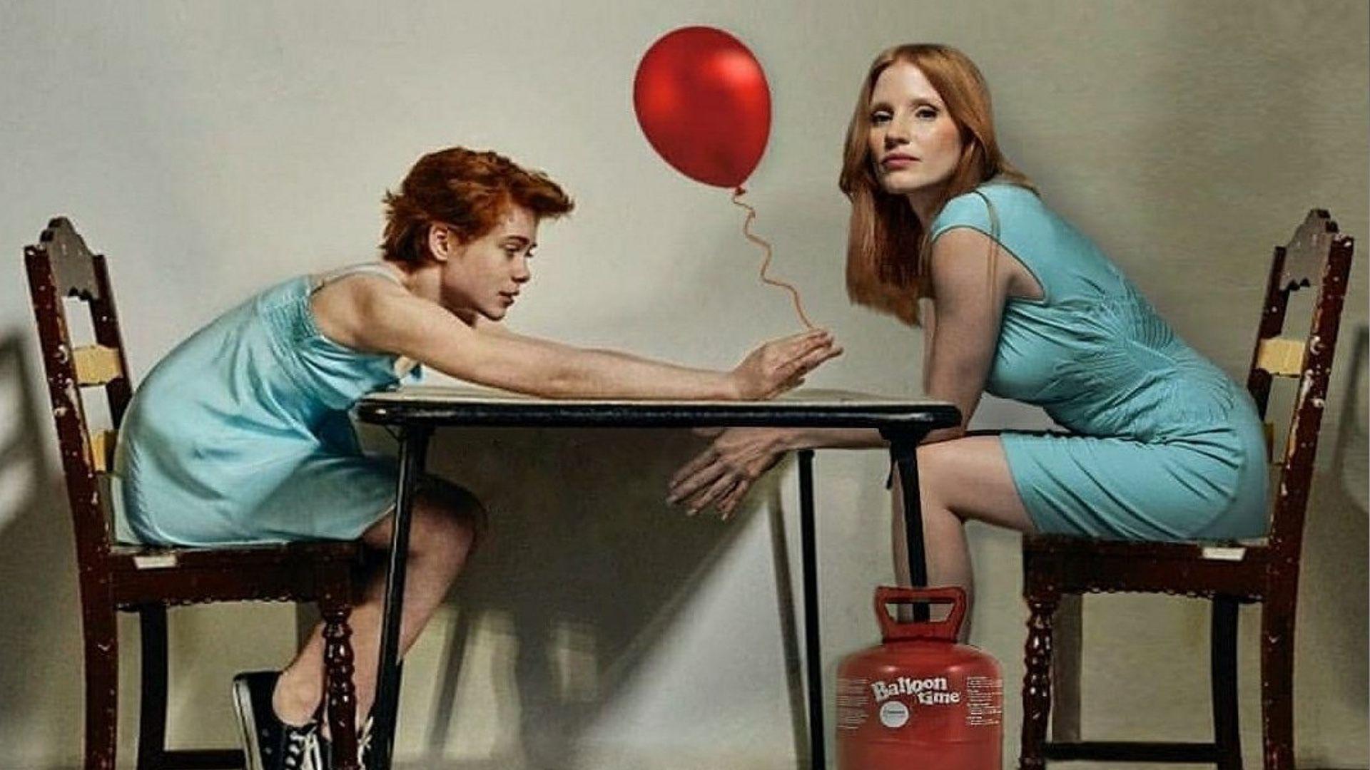 1920x1080 New IT: CHAPTER 2 Photo Features Young Beverly Passing The Red Balloon To Old Beverly