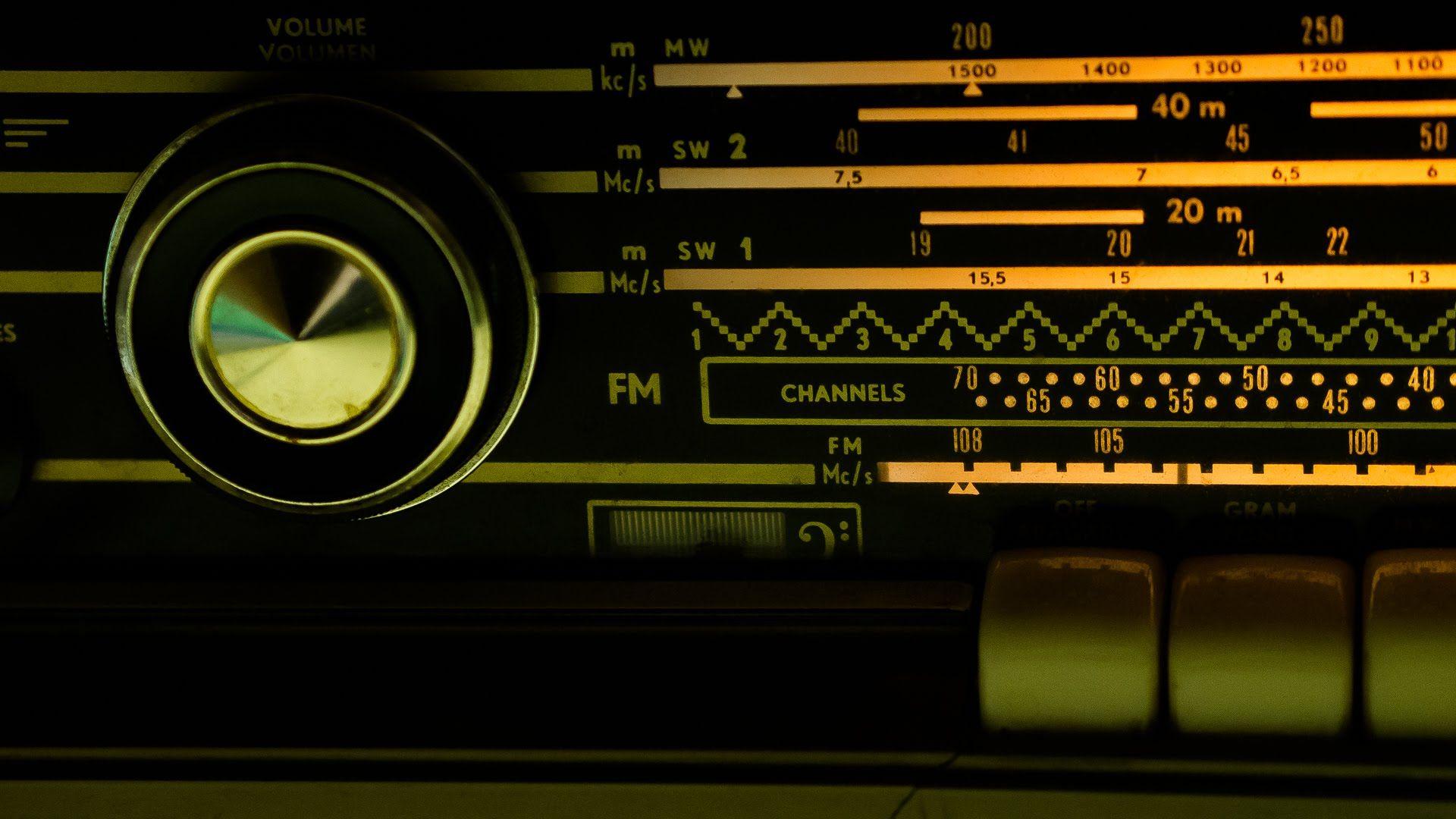 1920x1080 Old Radio Wallpaper HD Wallpaper