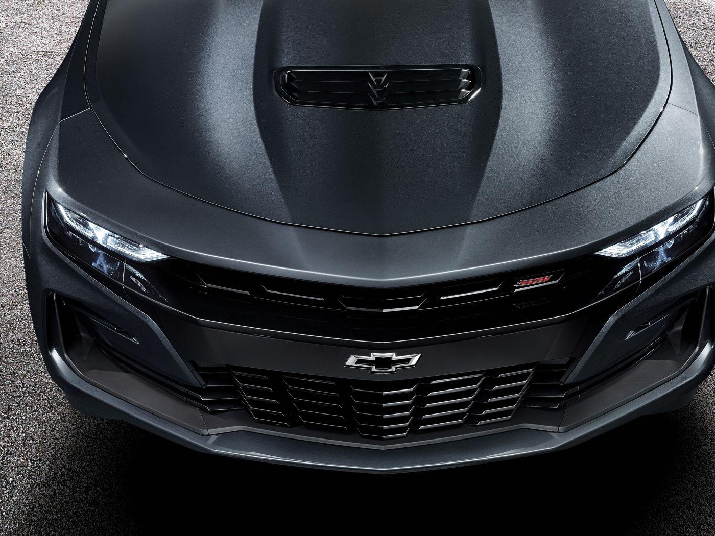 1400x1050 The front of the 2018 Chevrolet Camaro SS Desktop wallpaper 1400x1050