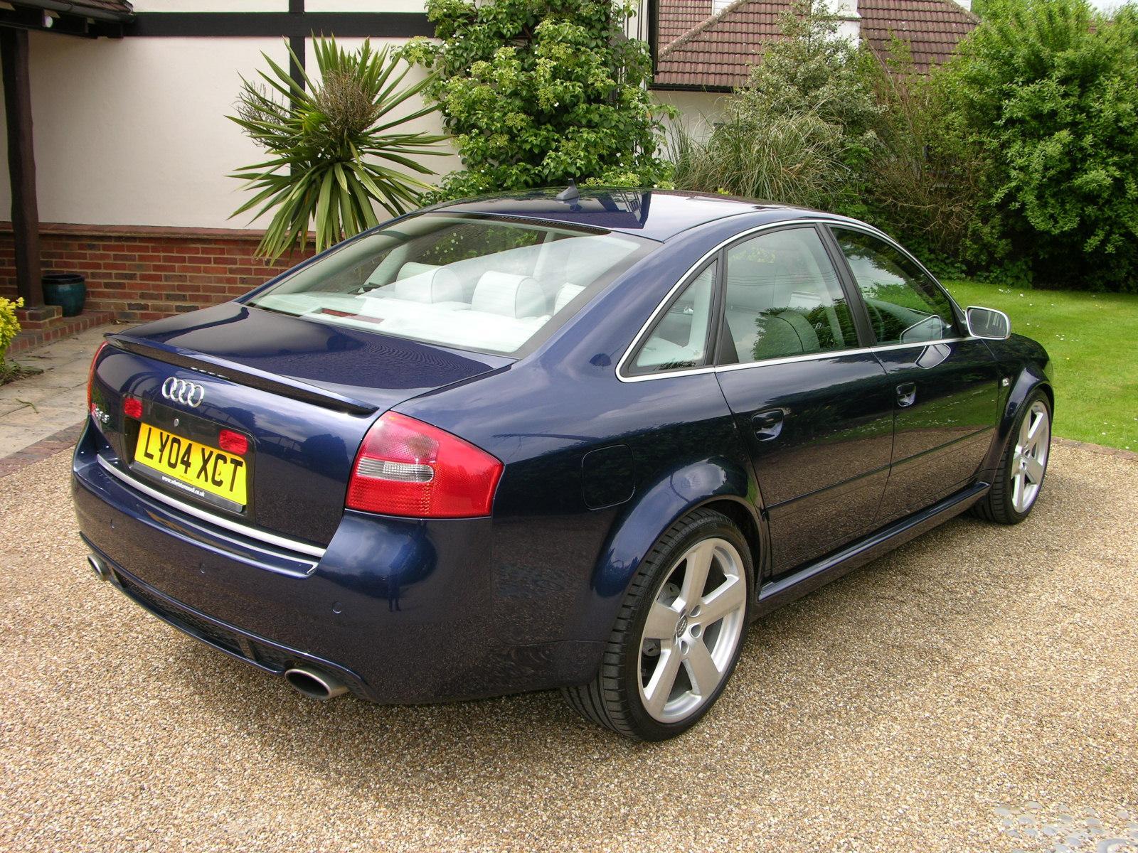 1600x1200 Blue Audi RS6 C5 sedan