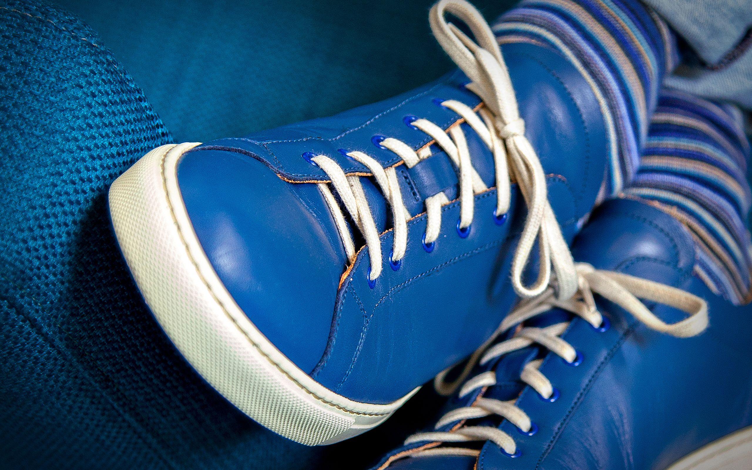 Blue Shoes Wallpapers Top Free Blue Shoes Backgrounds WallpaperAccess