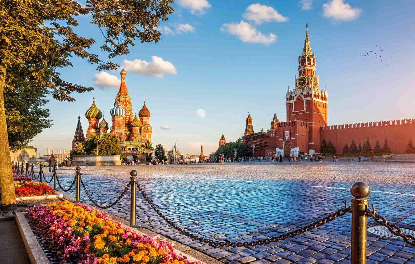 1332x850 Wallpaper the sky, flowers, area, Moscow, Russia, Red square image for desktop, section город