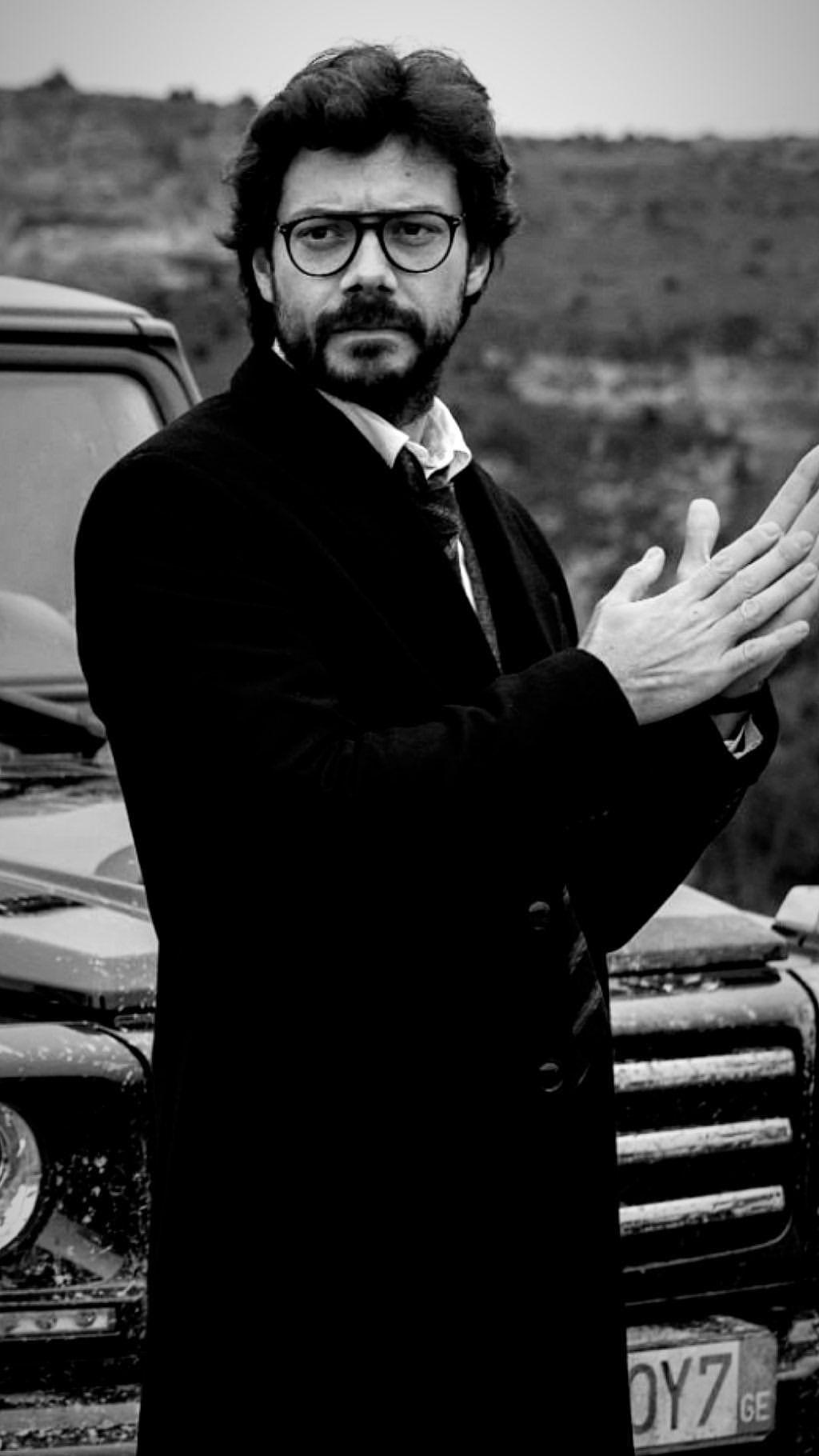 1024x1820 Actors