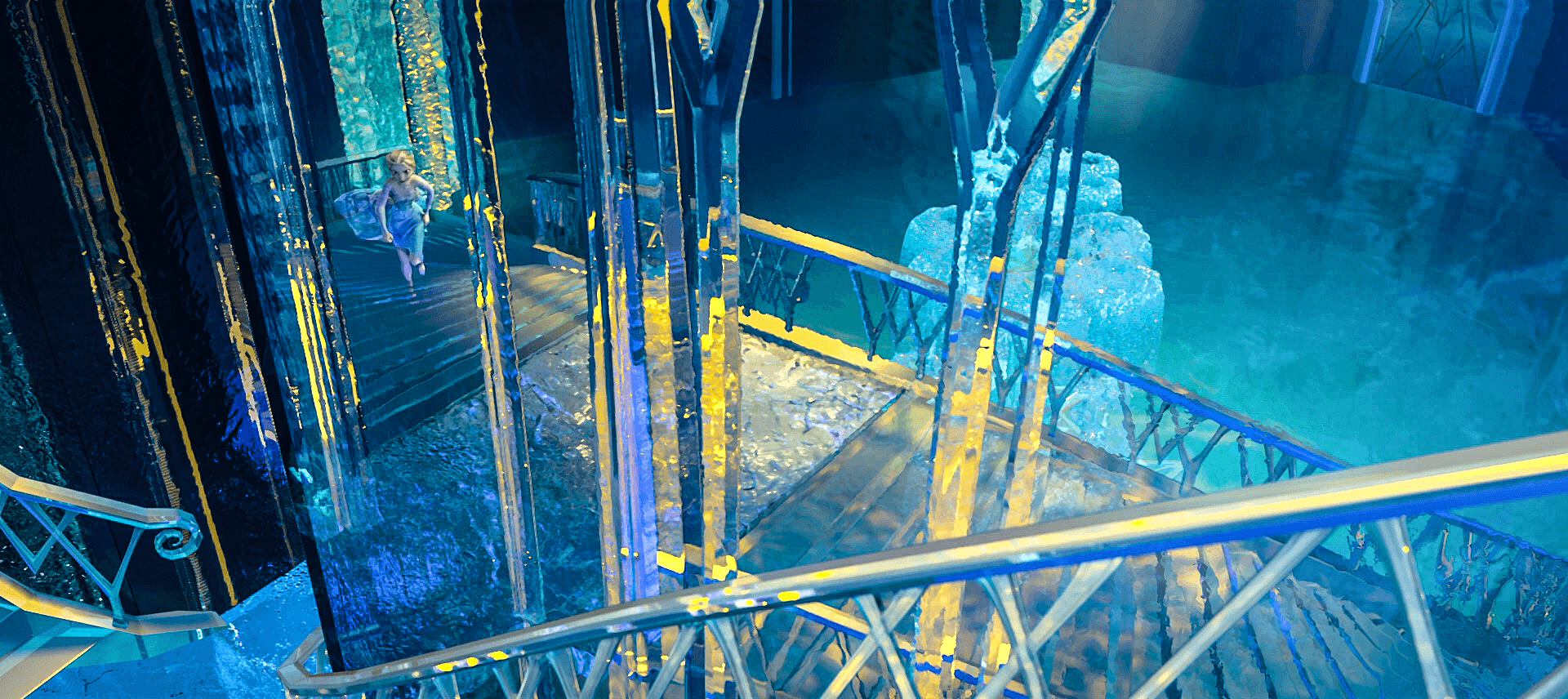 1920x856 Ice Castle Interior Wallpaper
