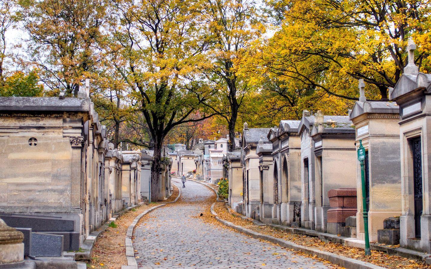 1440x900 Paris in autumn: 9 things to do in Paris in the fall