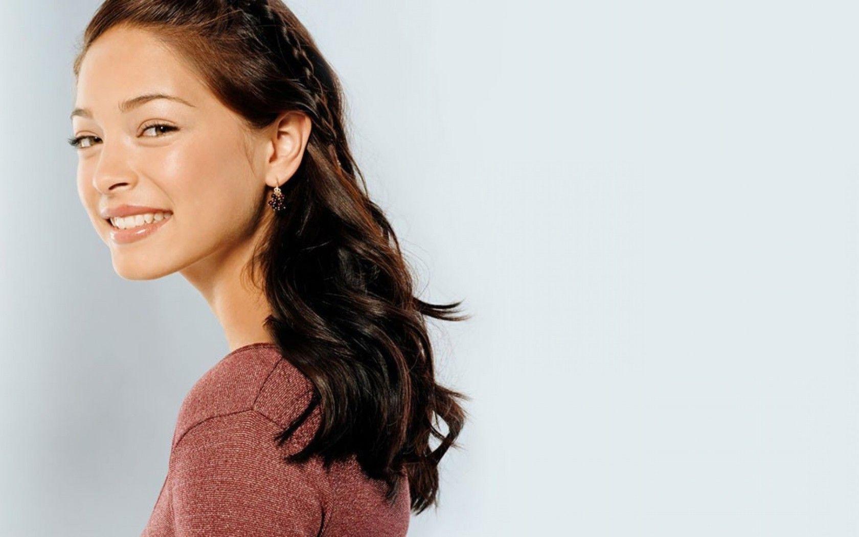 1680x1050 Kristin Kreuk, Women, Brunette Wallpaper HD / Desktop and Mobile