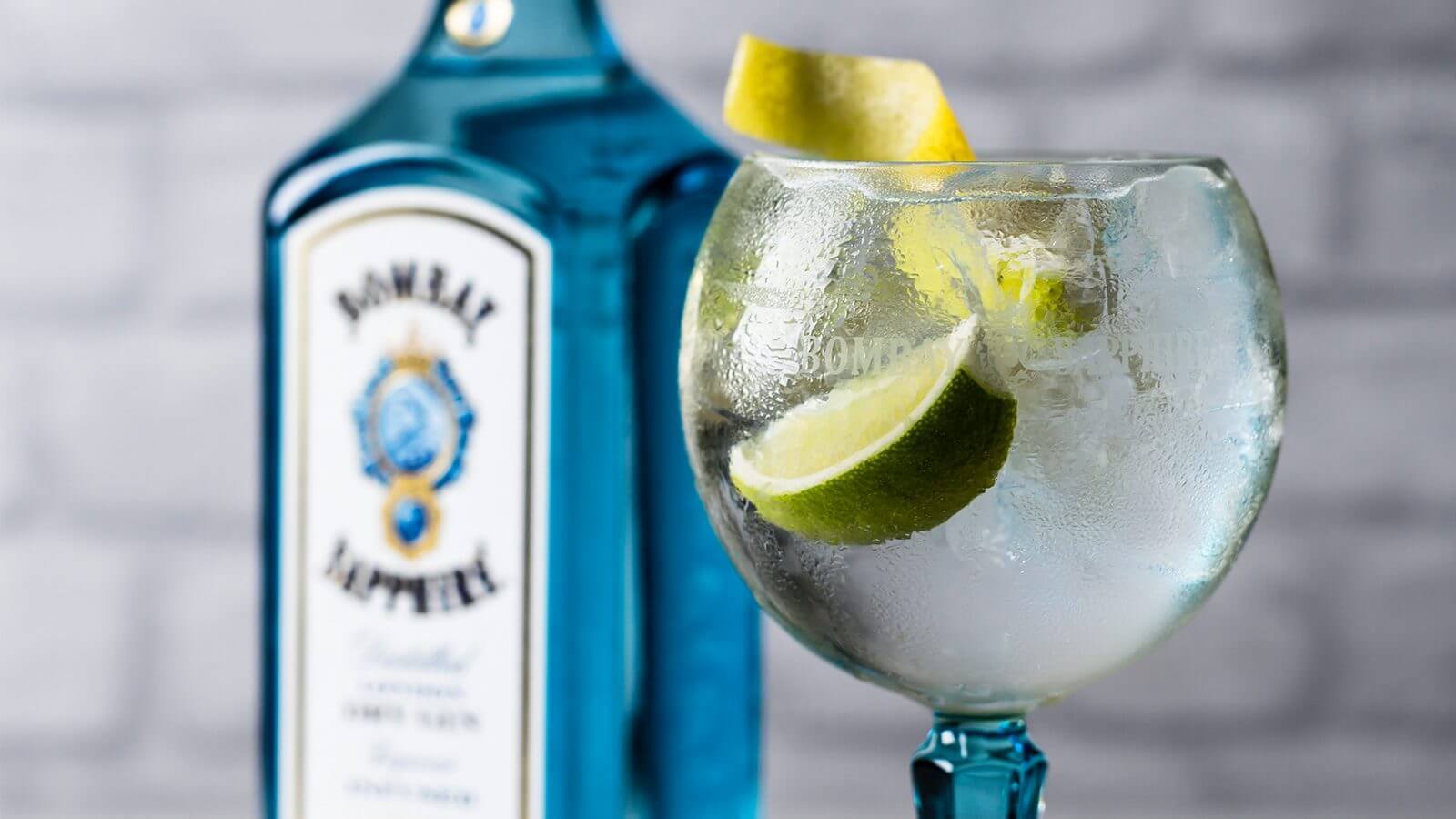 1600x900 The Mix. Bombay Gin & Tonic Recipe. Gin & Tonic Cocktails