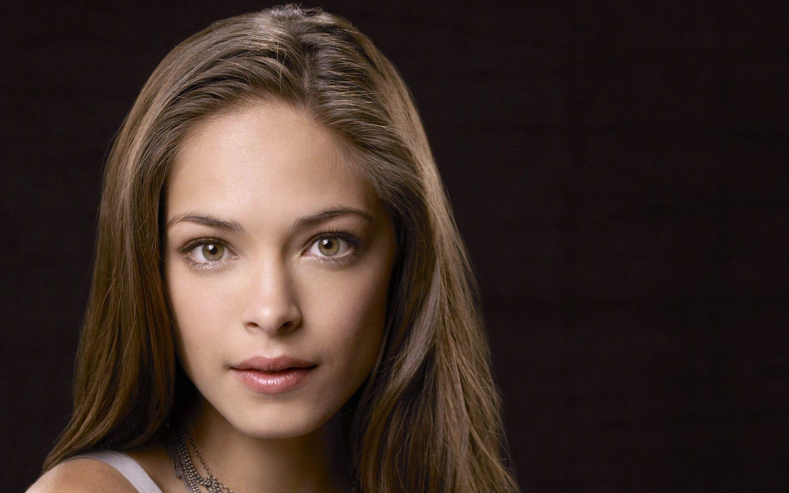 2560x1600 Kristin Kreuk Full HD Wallpaper and Background Imagex1600