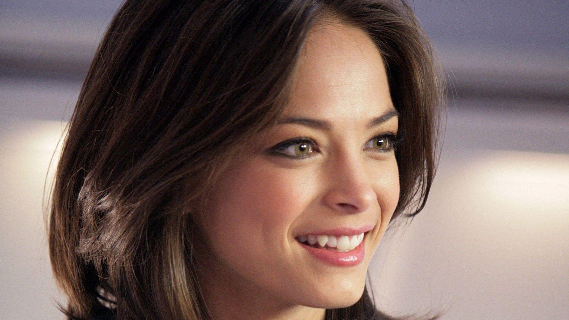 1920x1080 Kristin Kreuk 8484 1920 x 1080