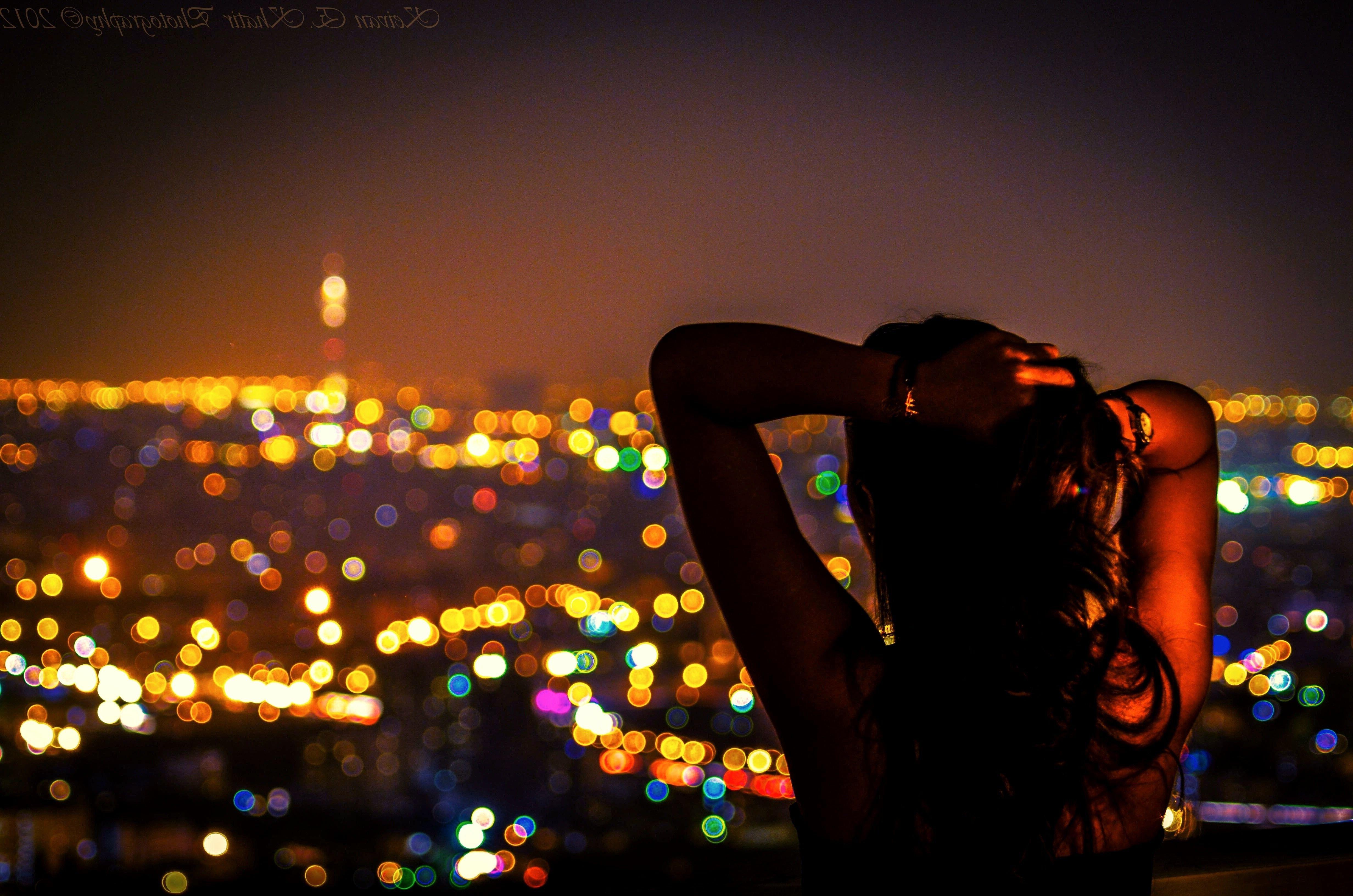 4928x3264 women, Night, Bokeh, Arms Up Wallpaper HD / Desktop and Mobile Background