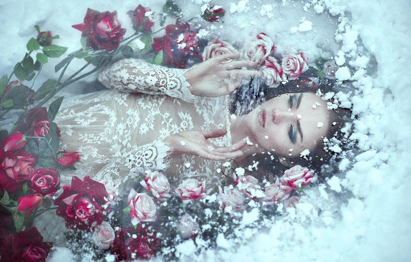 1332x850 Wallpaper cold, ice, winter, girl, snow, flowers, face, pose, white, roses, ice, hands, dress, photographer, lies, Princess image for desktop, section настроения
