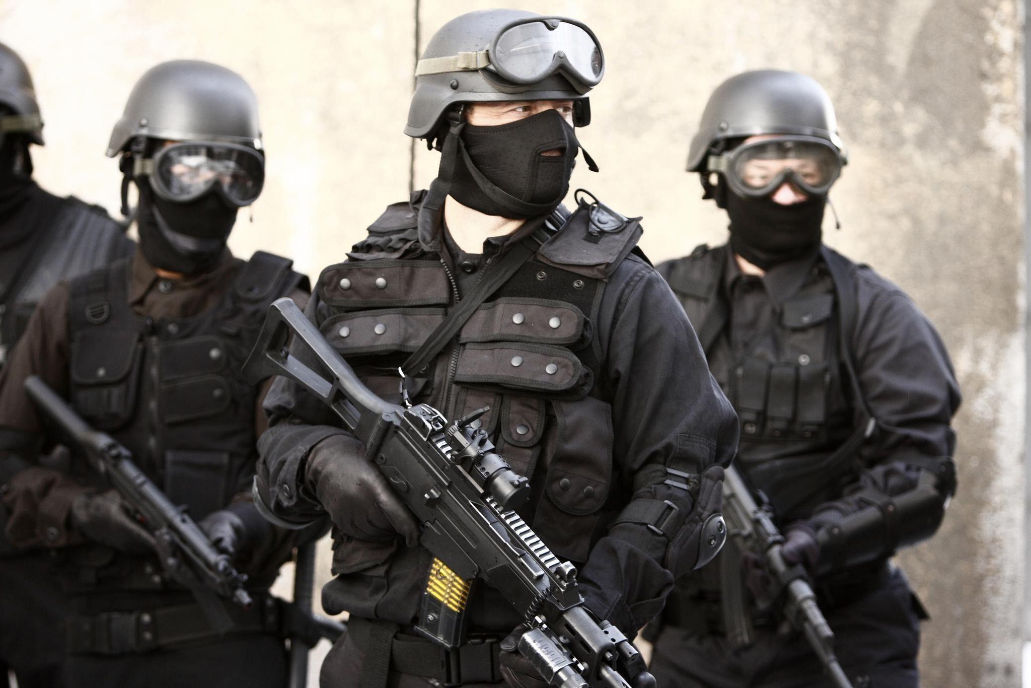 2048x1366 Widescreen Source Swat Wallpaper Data Src W Full 0 8 A 252888 Special Forces