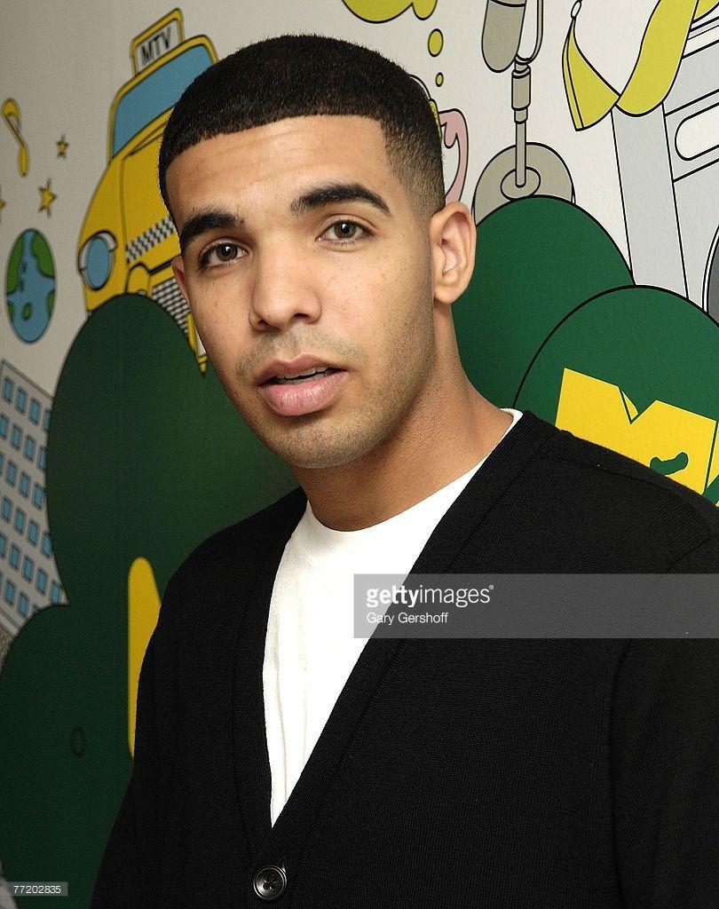 810x1024 Famous Male Rapper, Singer Drake. Hoittest Celebrities Guys