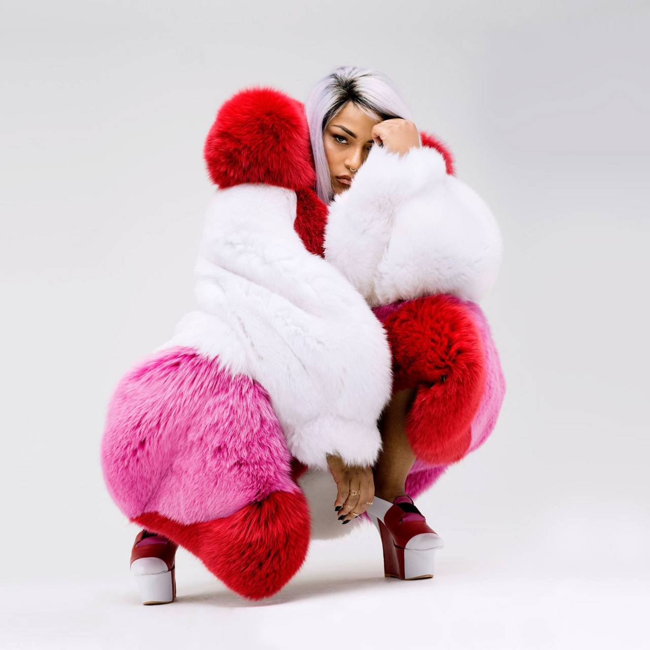 1281x1280 Stefflon Don wallpaper