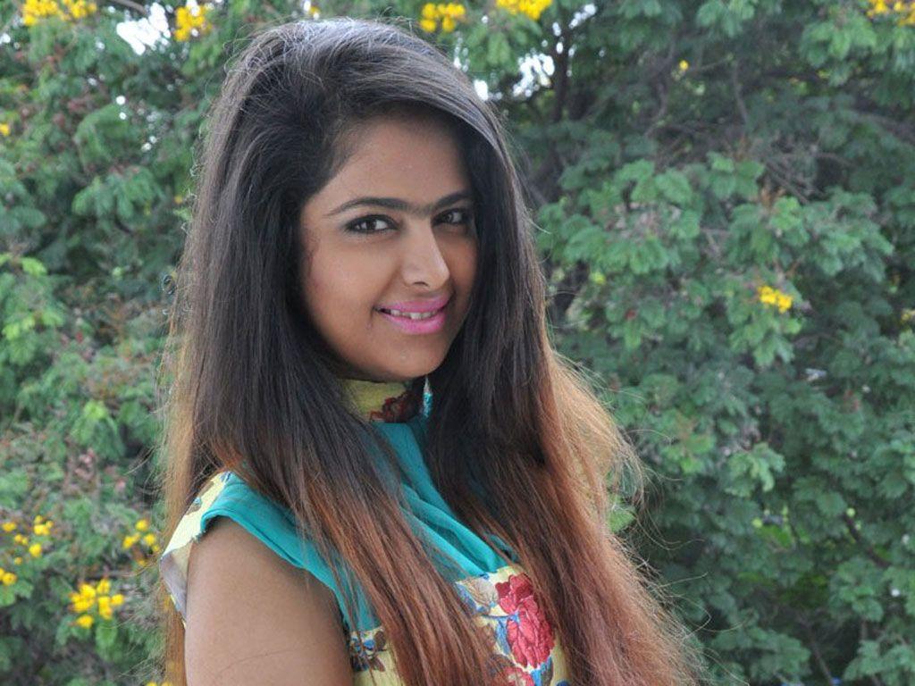 1024x768 Avika Gor HQ Wallpaper. Avika Gor Wallpaper