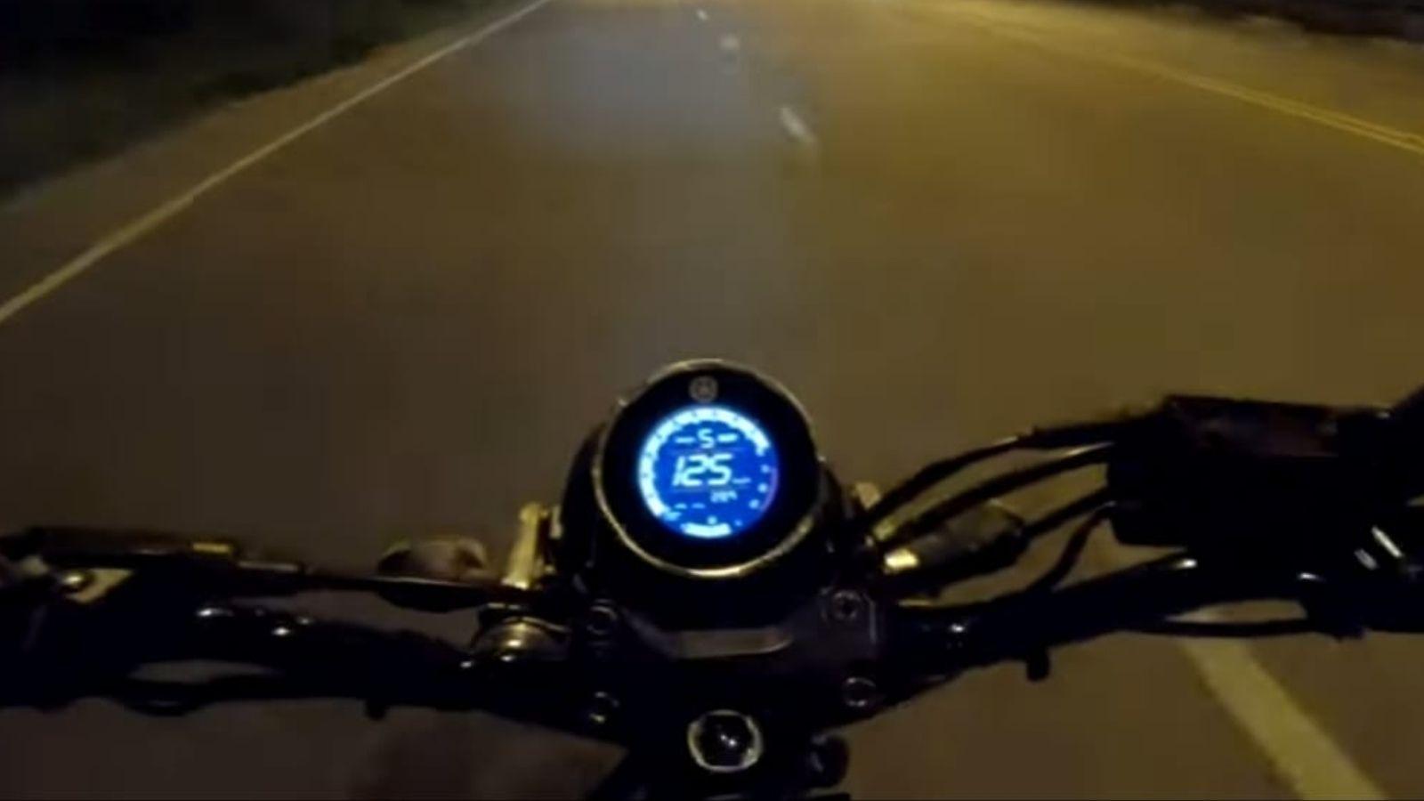 1600x900 The Yamaha XSR 155 Goes On A Top Speed Run On Camera