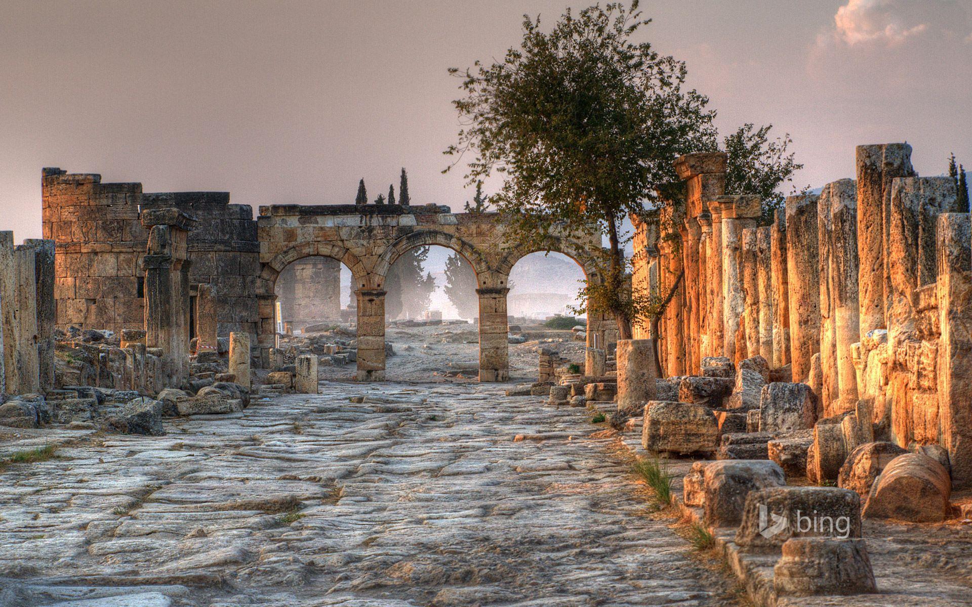 1920x1200 Ancient City Of Hierapolis, Adjacent To Pamukkale, Turkey (© Julian Kaesler Getty Image)