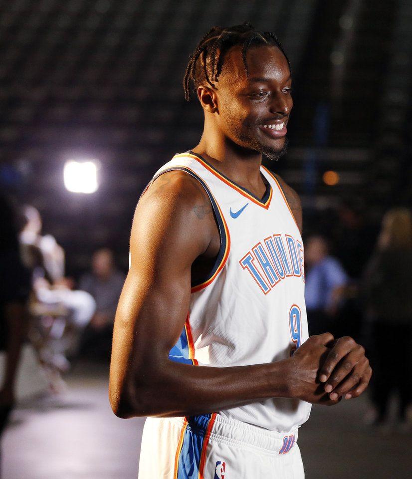 826x960 Dennis Schroder starts a new chapter with the Thunder
