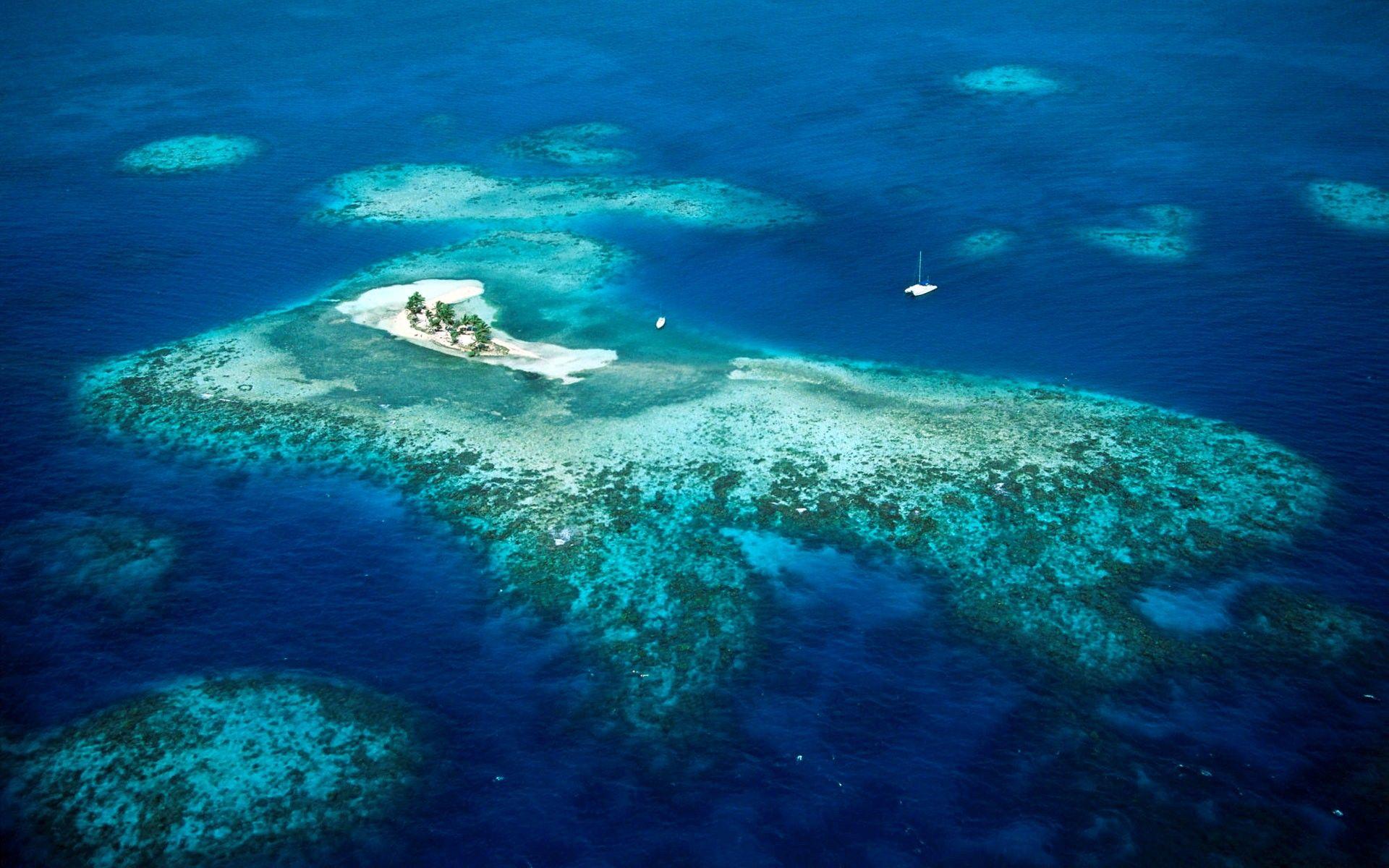 1920x1200 Beautiful Island in Belize Country in North America Wallpaper. HD