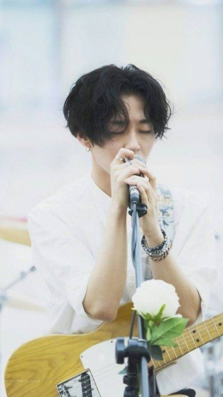 720x1280 Woosung The Rose wallpaper