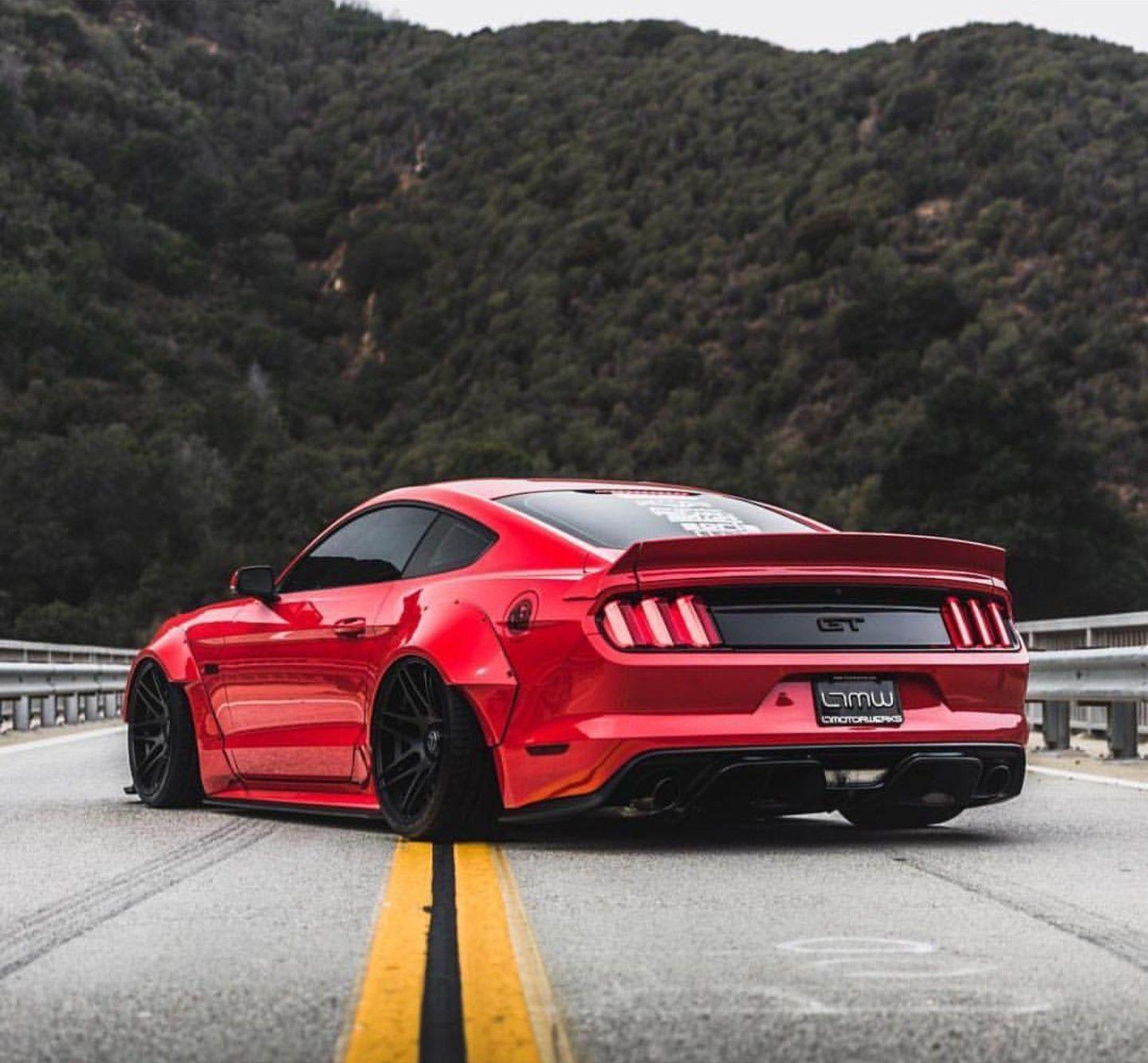 1440x1333 Mustang
