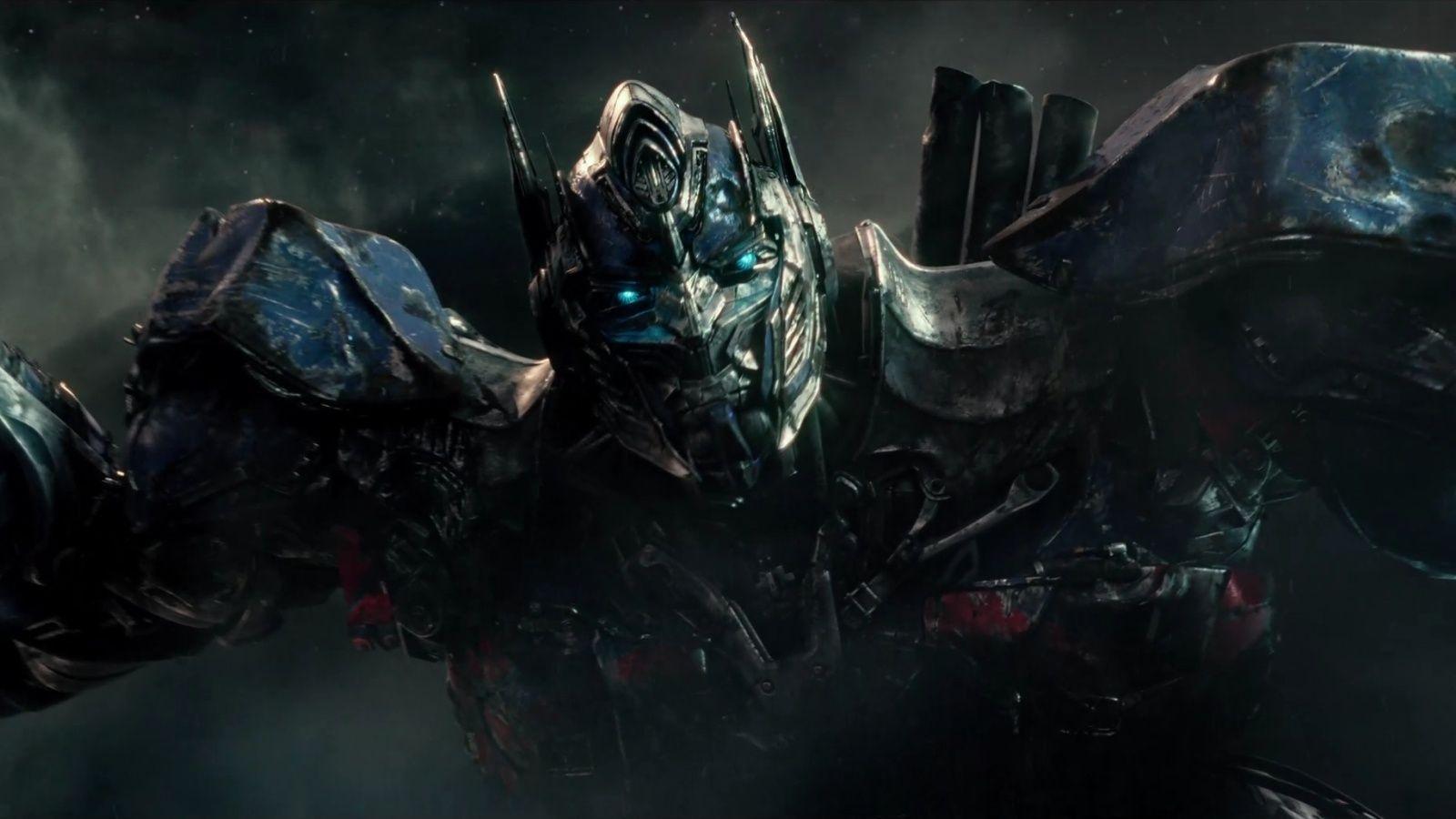 1600x900 Optimus Prime Transformers The Last Knight Wallpaper