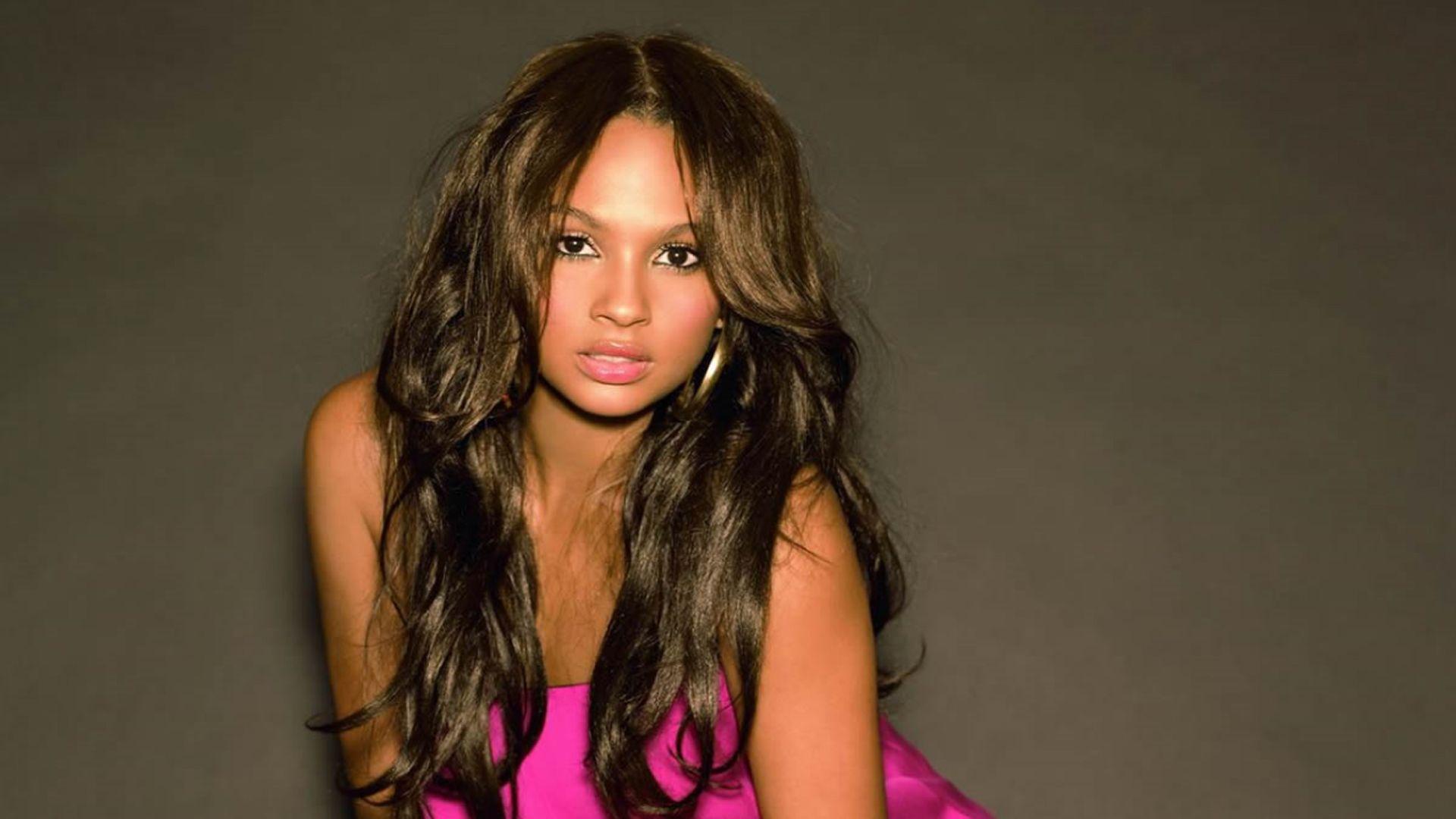 1920x1080 Alesha Dixon Wallpaper