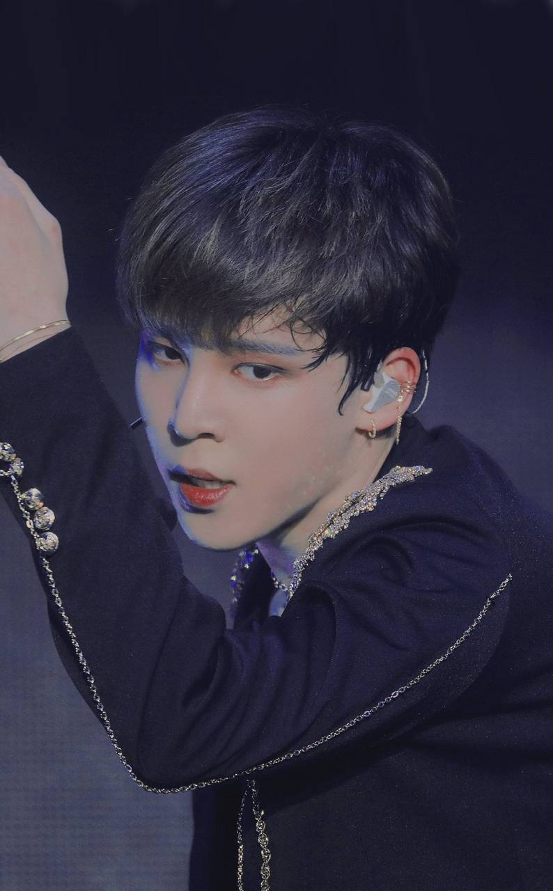 794x1280 Yunho ATEEZ wallpaper