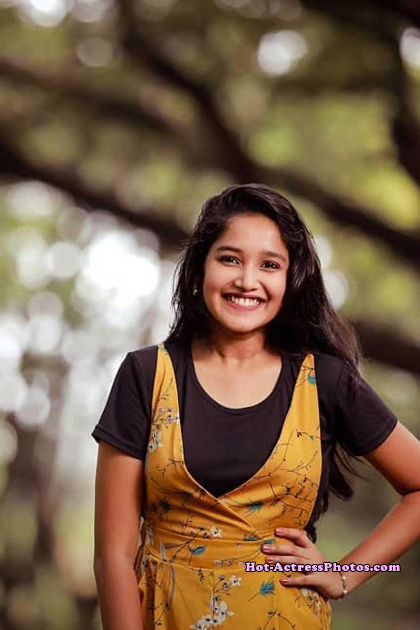853x1280 Anikha Surendran Actress Photo