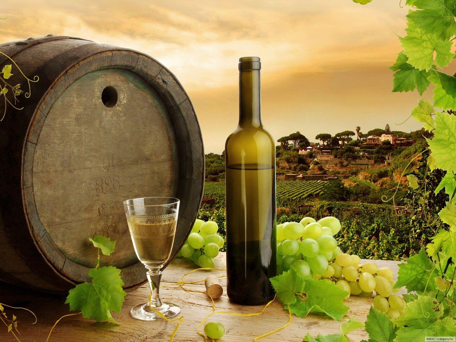 1600x1200 Download wallpaper: with Wine, download photo, Wine, with Wine