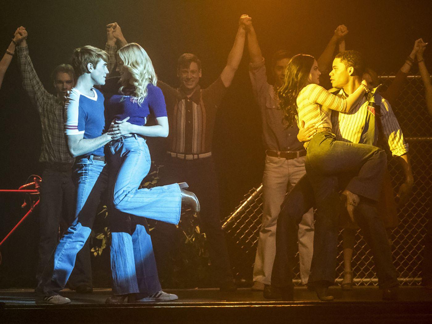 1400x1050 Carrie On The CW! Roberto Aguirre Sacasa And Casey Cott On Bringing The Cult Musical To Riverdale
