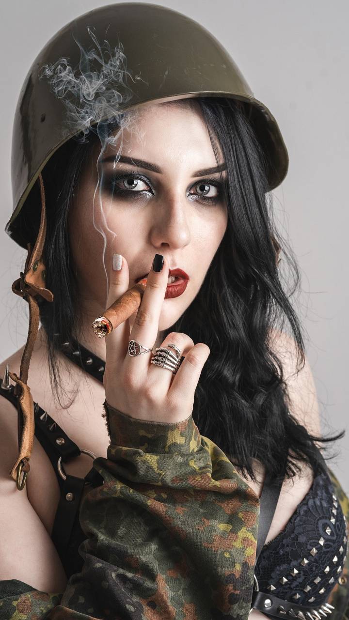 720x1280 Cigar girl wallpaper