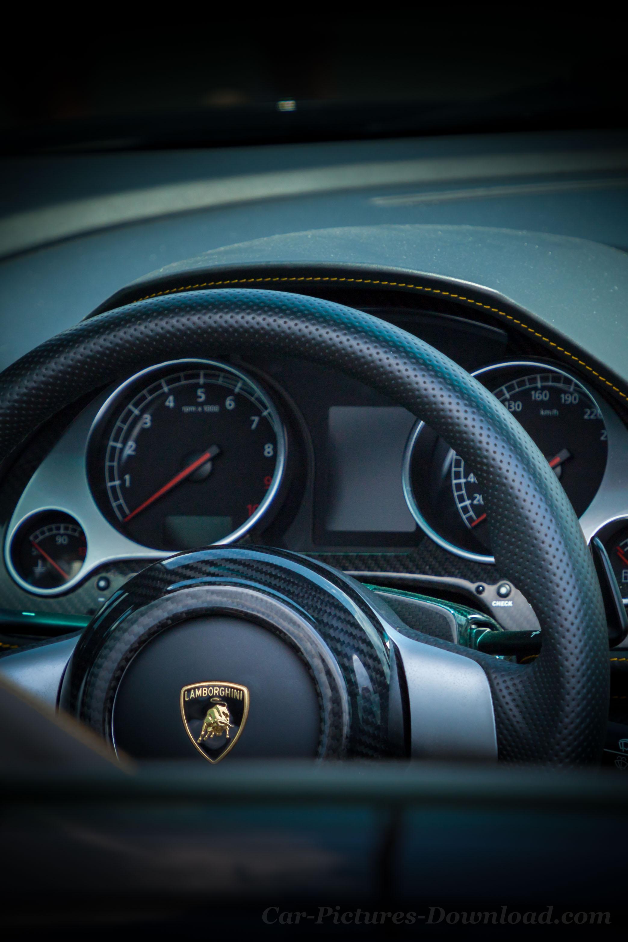 2087x3130 Lamborghini iPhone Wallpaper