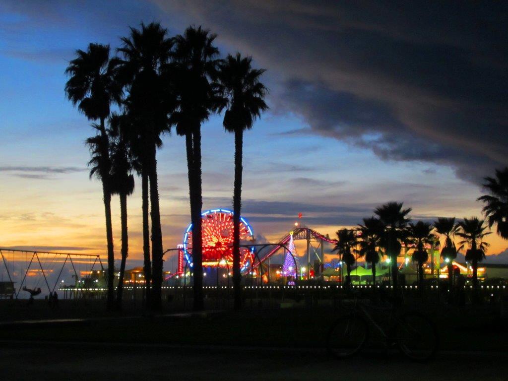 1024x768 Santa Monica Wallpaper