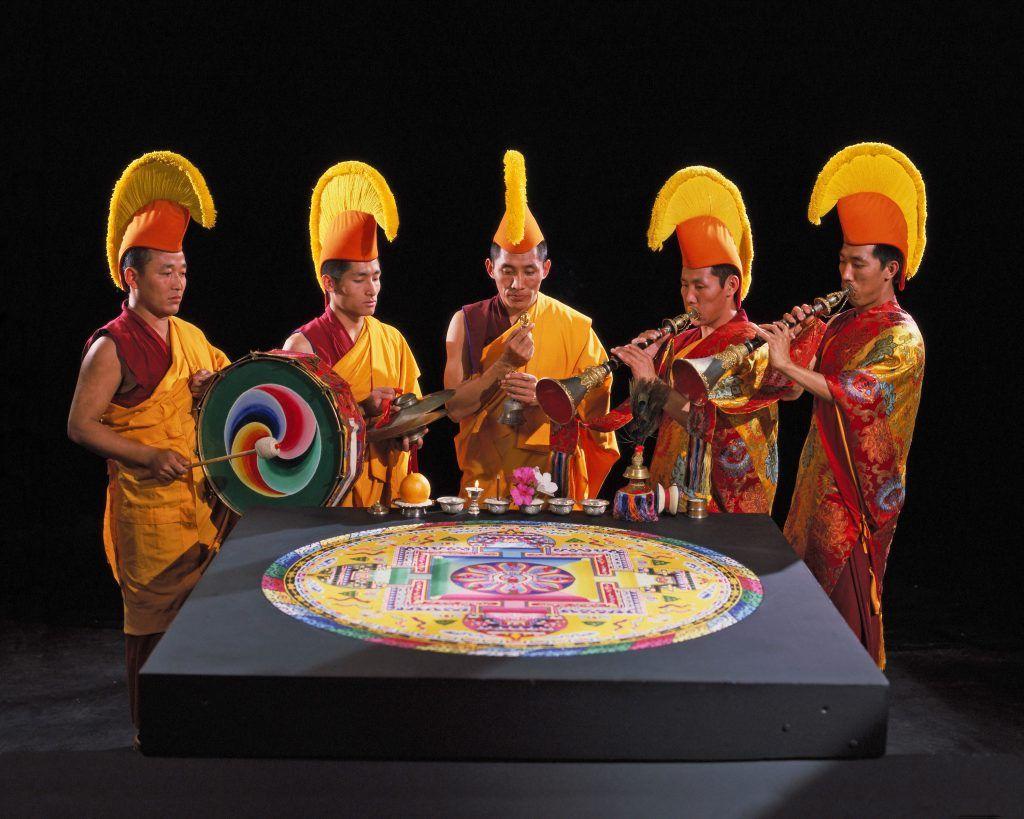 1024x819 Tibetan Buddhist Monks to Construct Sand Mandala Painting